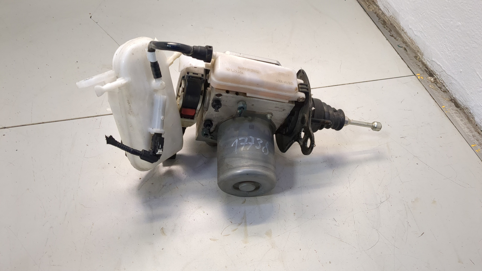 Цилиндр тормозной главный