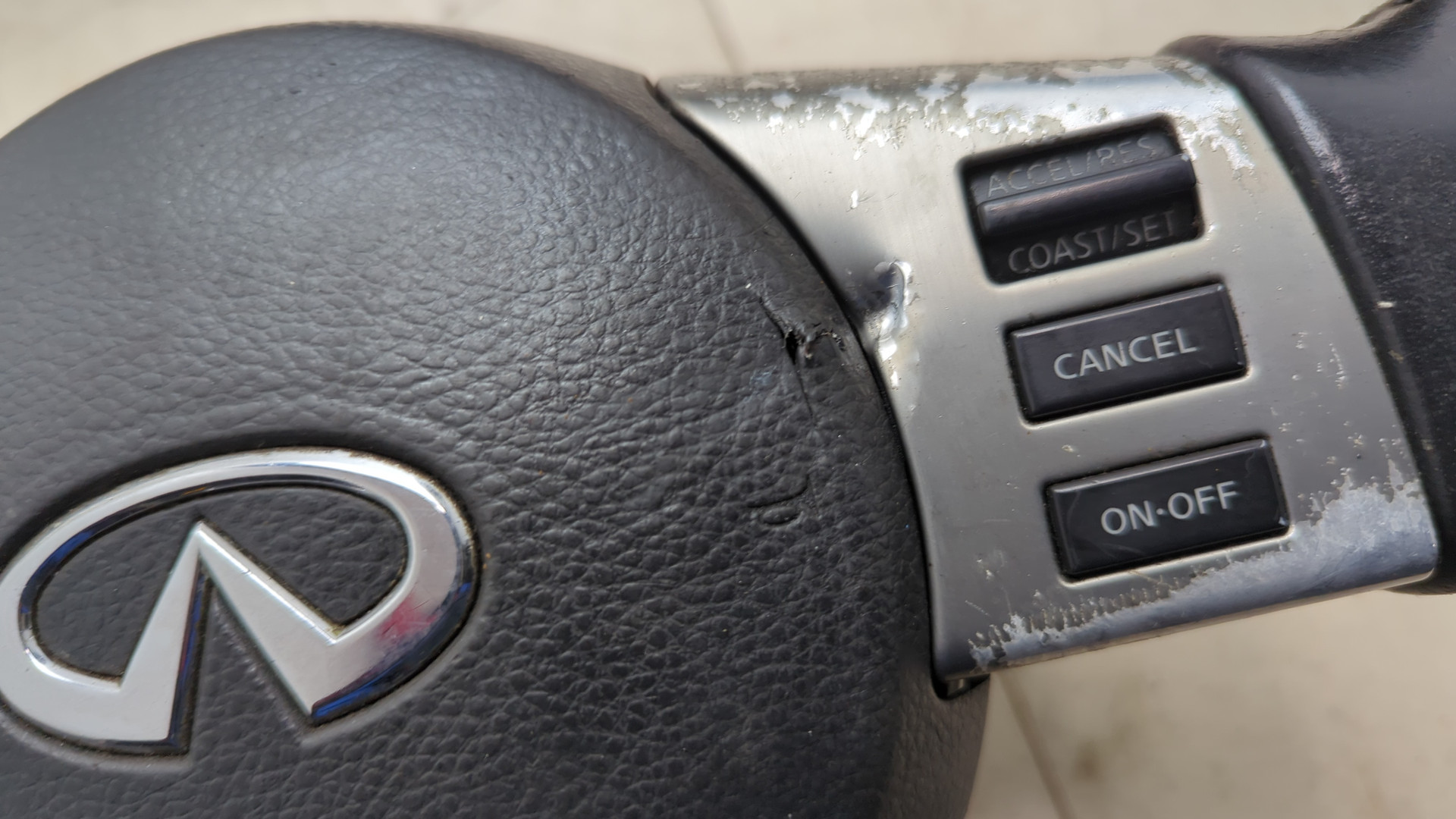 Рулевое колесо (руль)