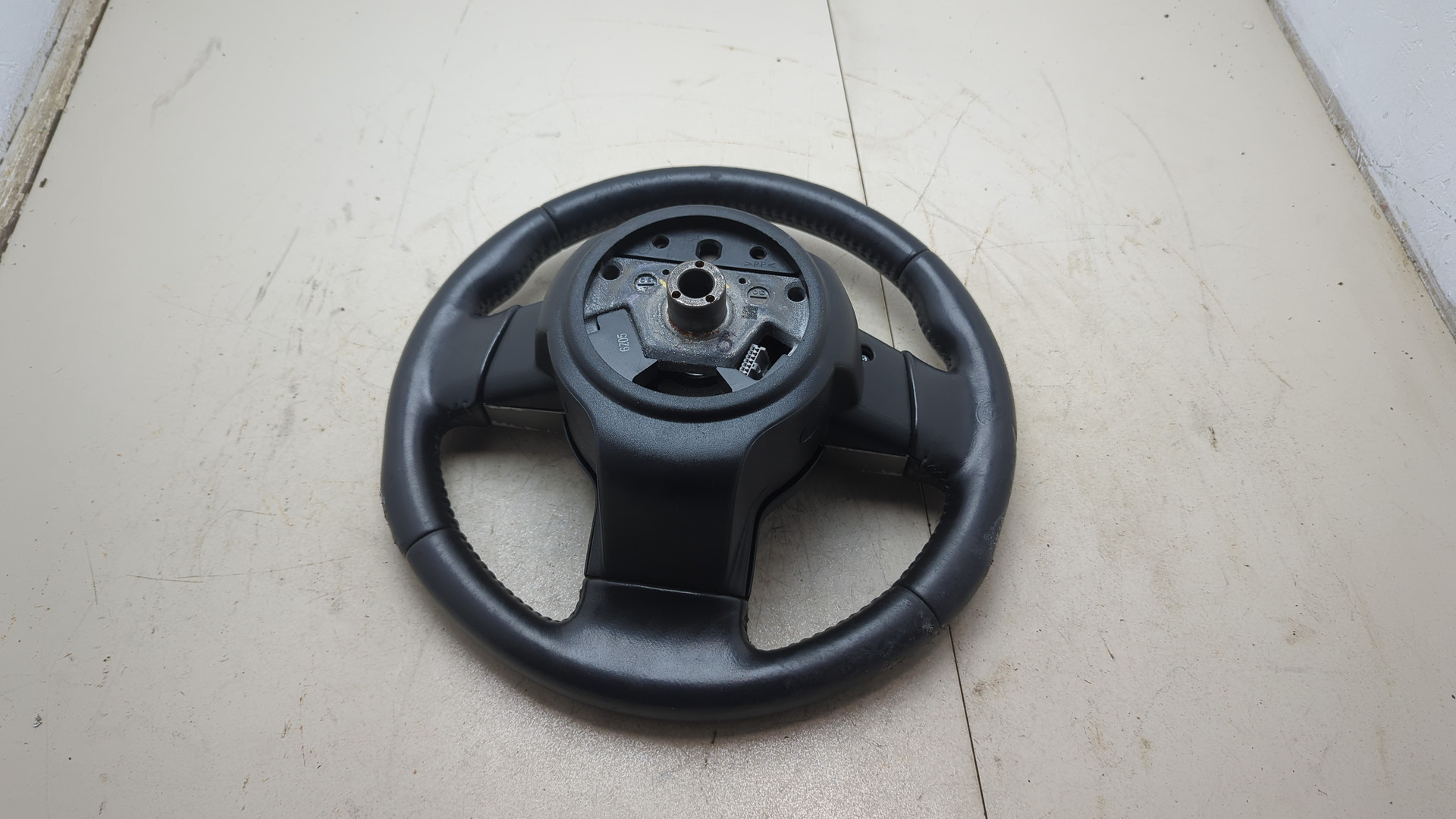 Рулевое колесо (руль)