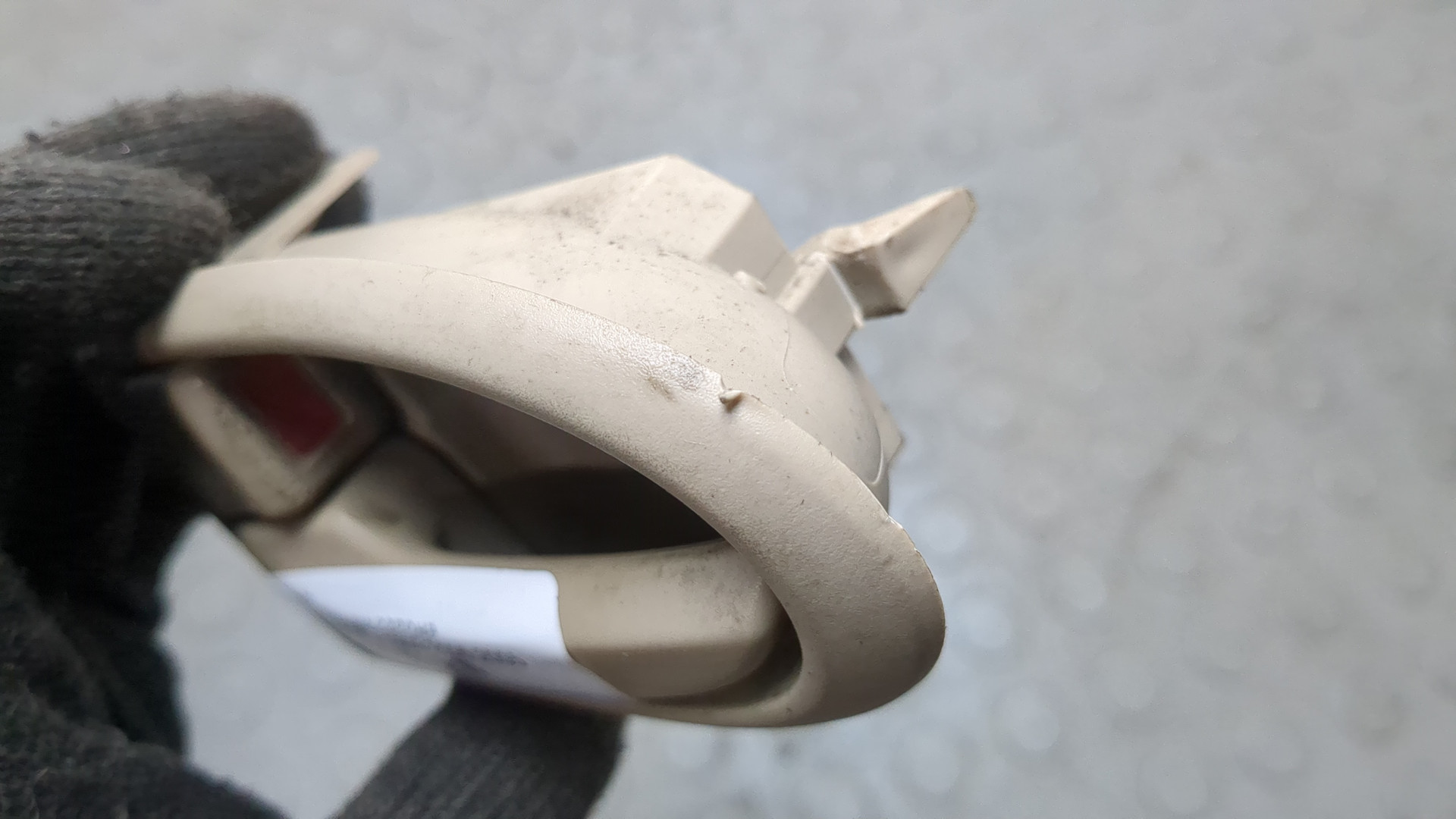 Ручка двери передней внутренняя левая