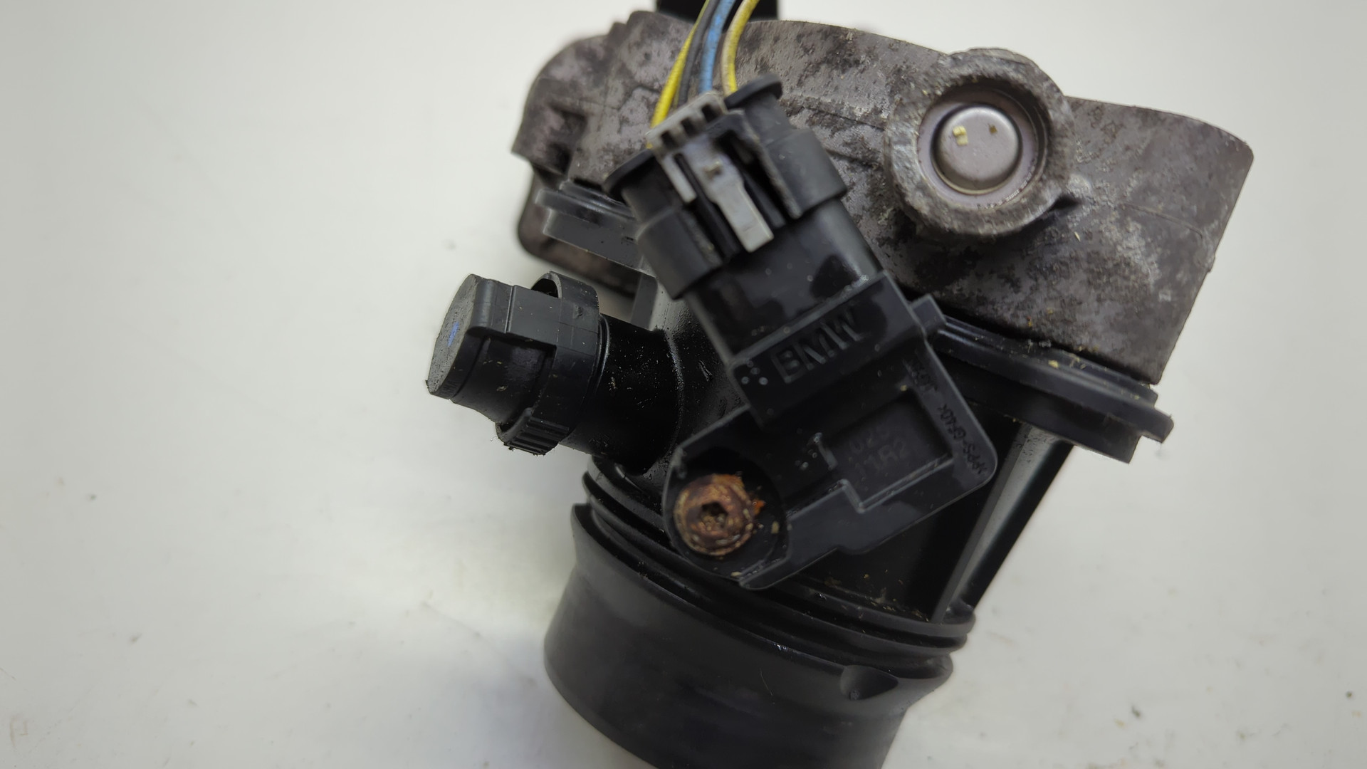 Заслонка дроссельная электрическая