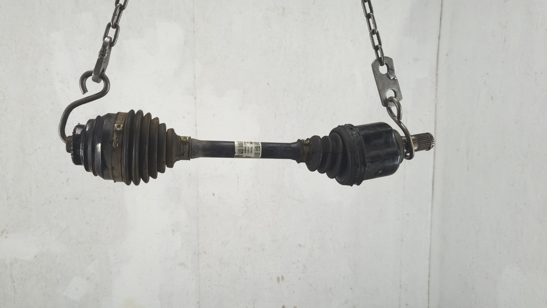 Полуось передняя левая