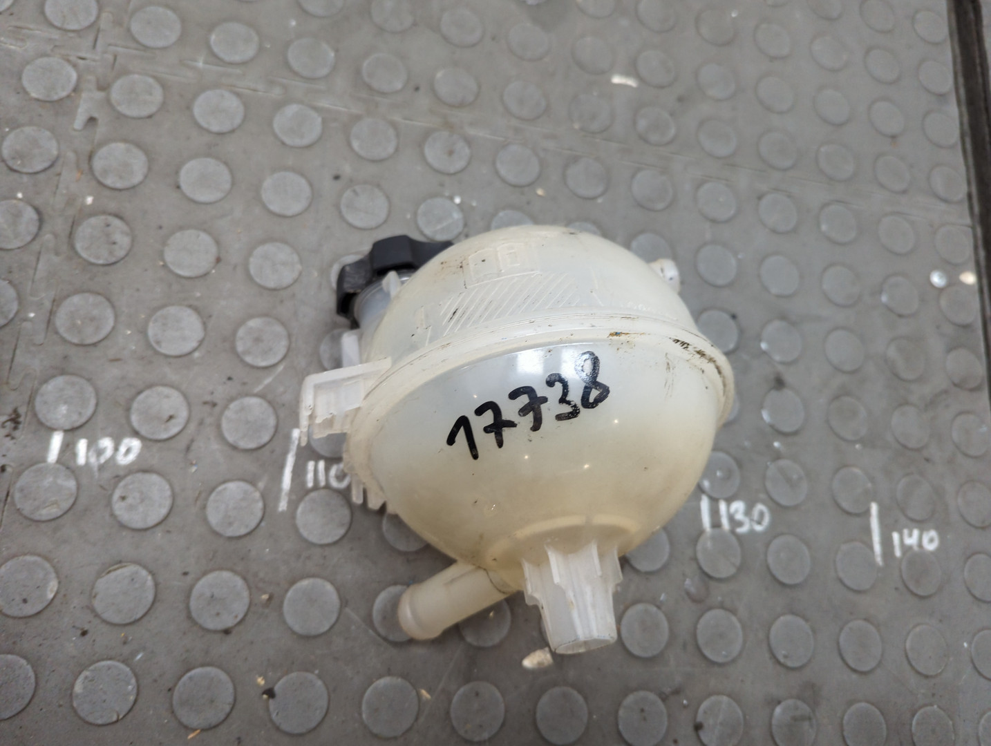 Бачок расширительный