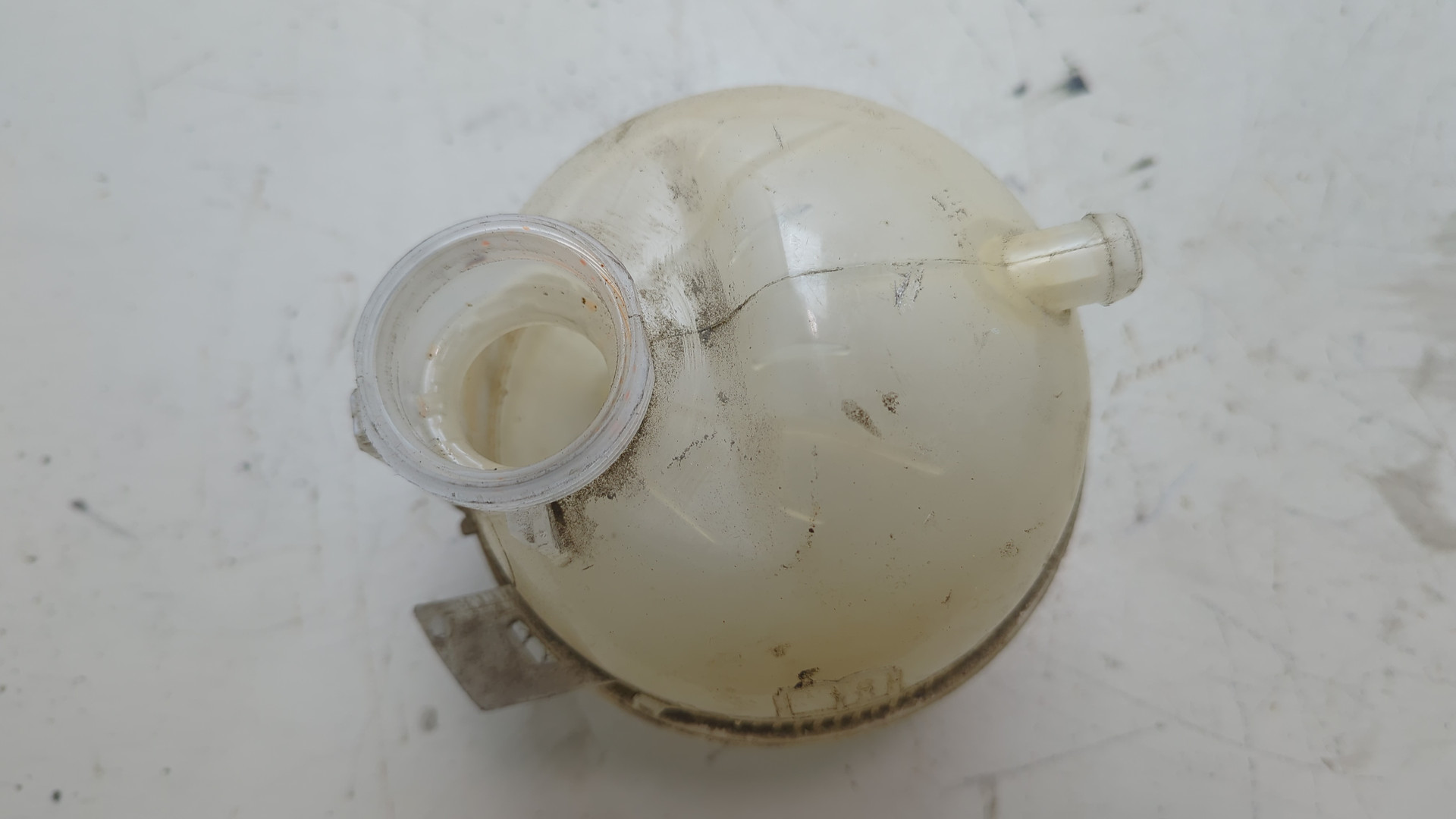 Бачок расширительный