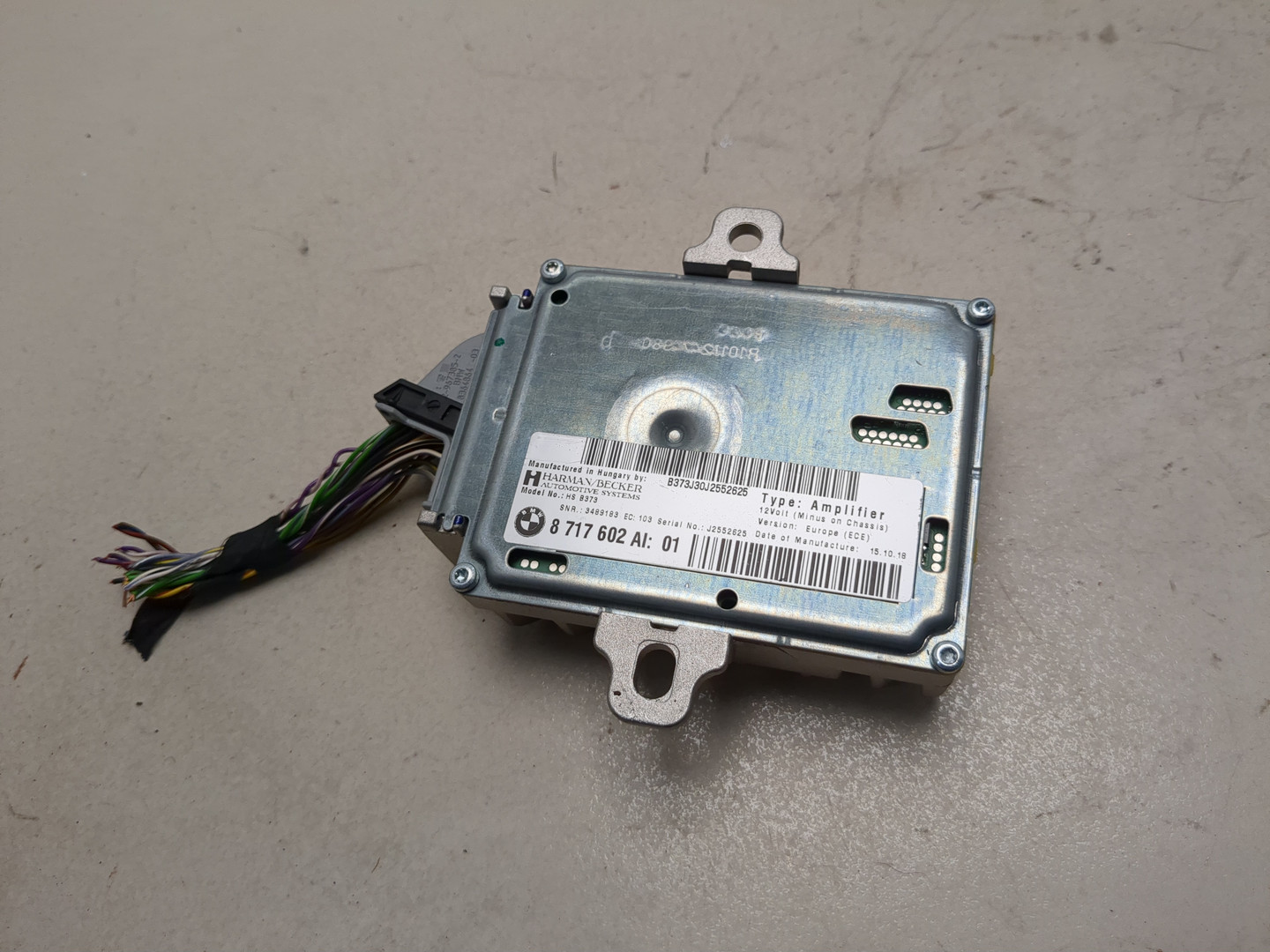 Усилитель акустической системы