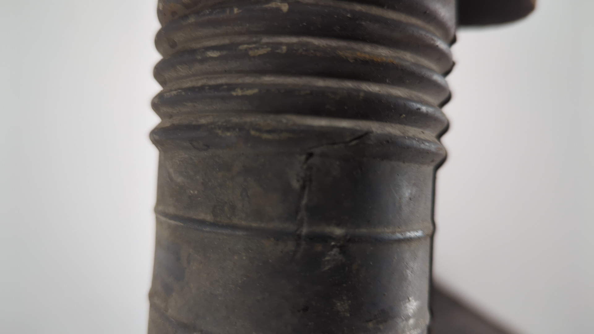 Амортизатор задний (стойка)