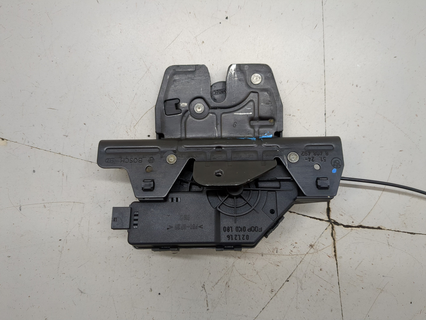 Замок багажника