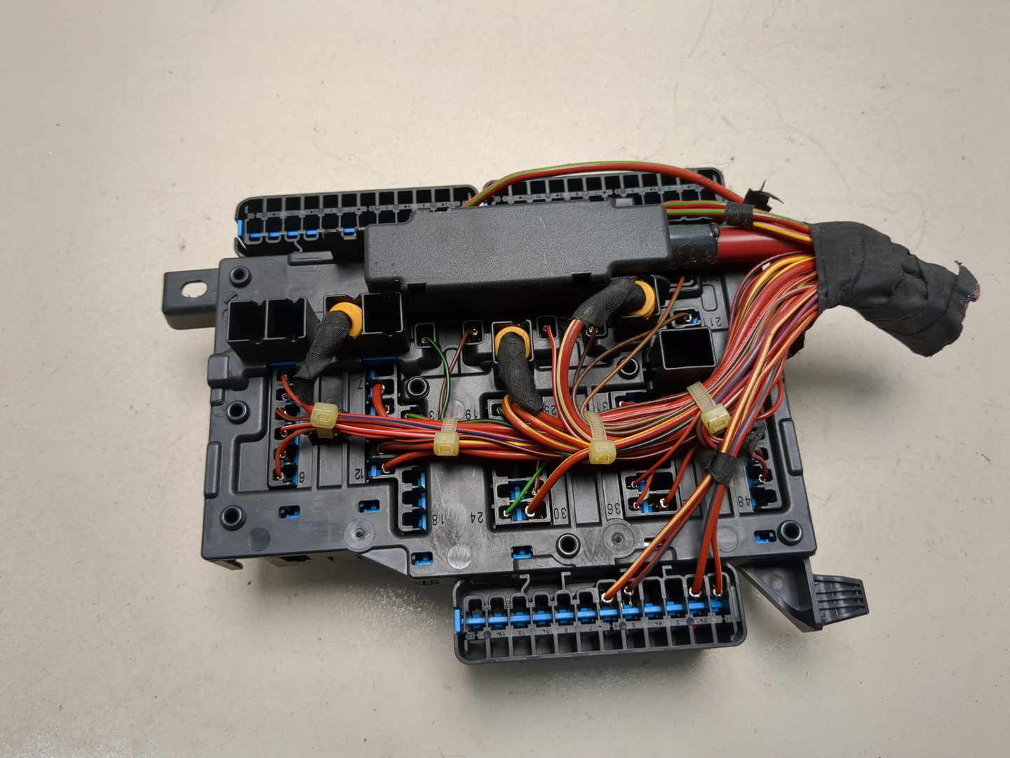 Блок предохранителей