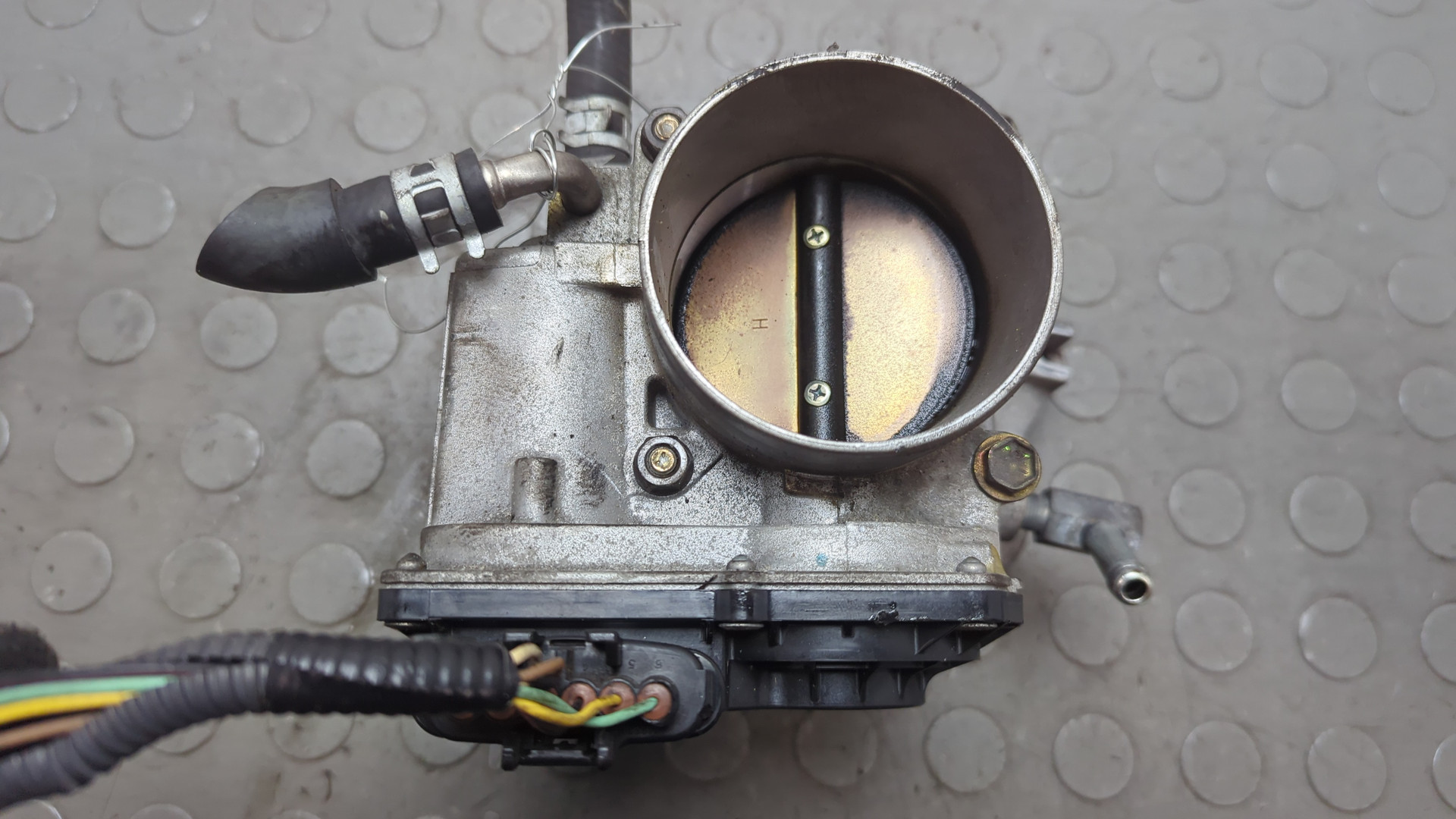 Заслонка дроссельная электрическая