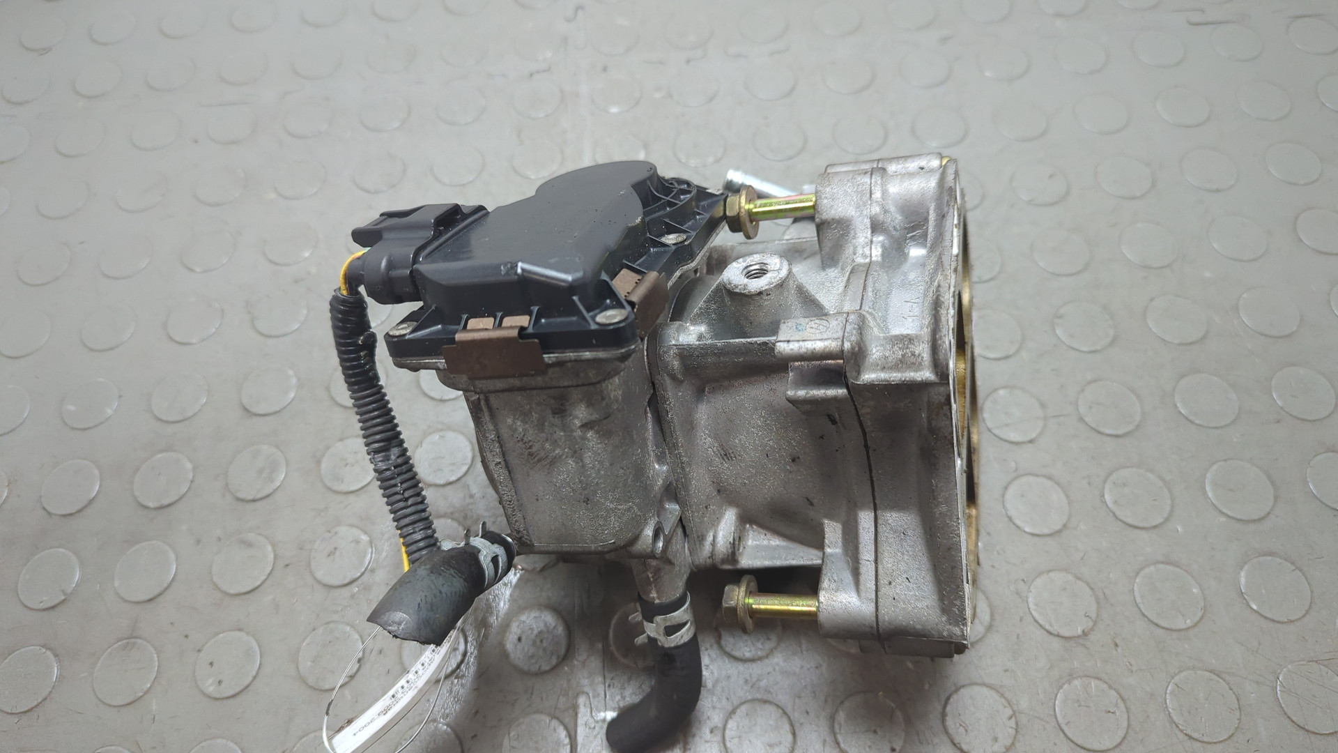 Заслонка дроссельная электрическая