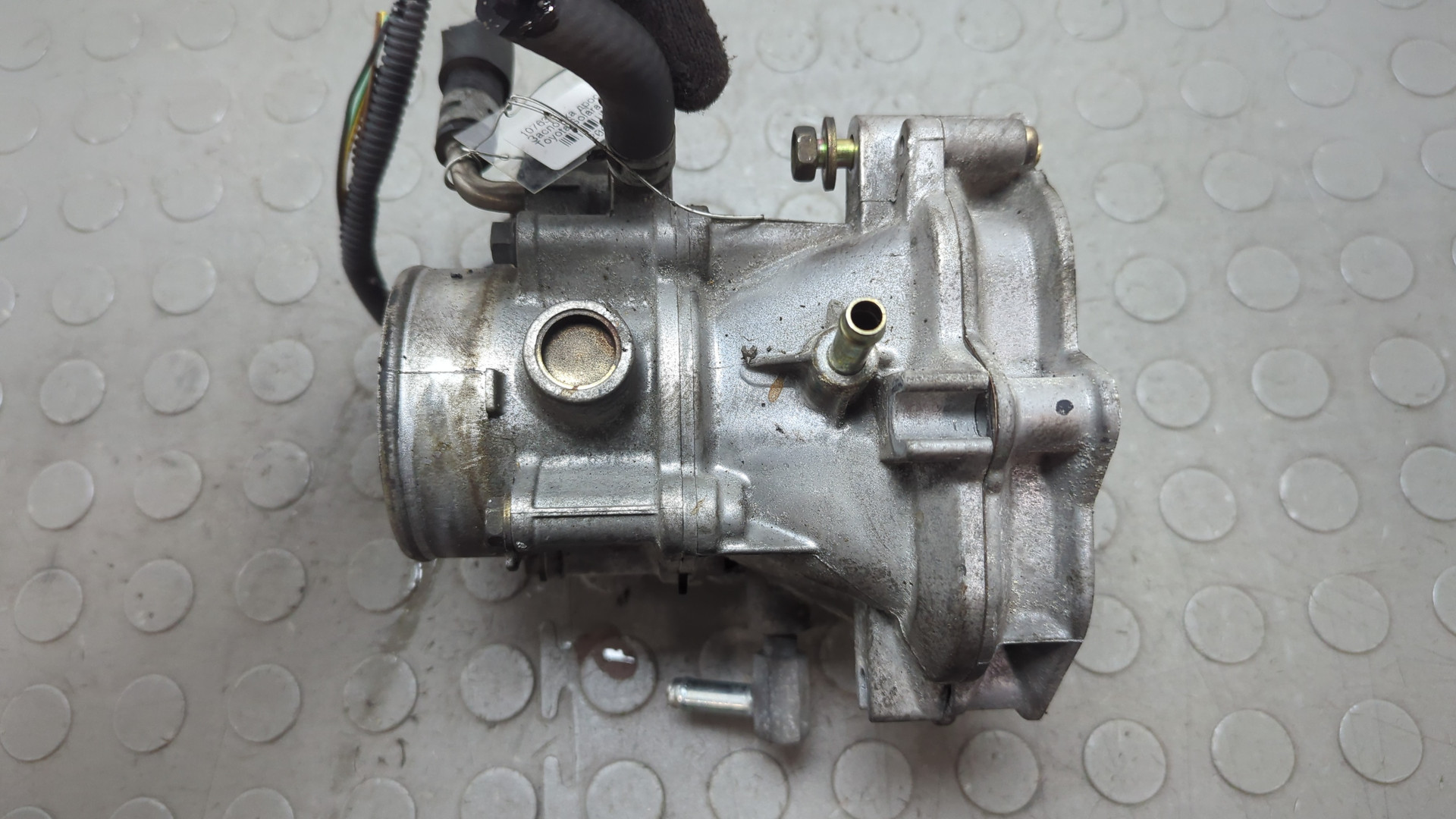 Заслонка дроссельная электрическая