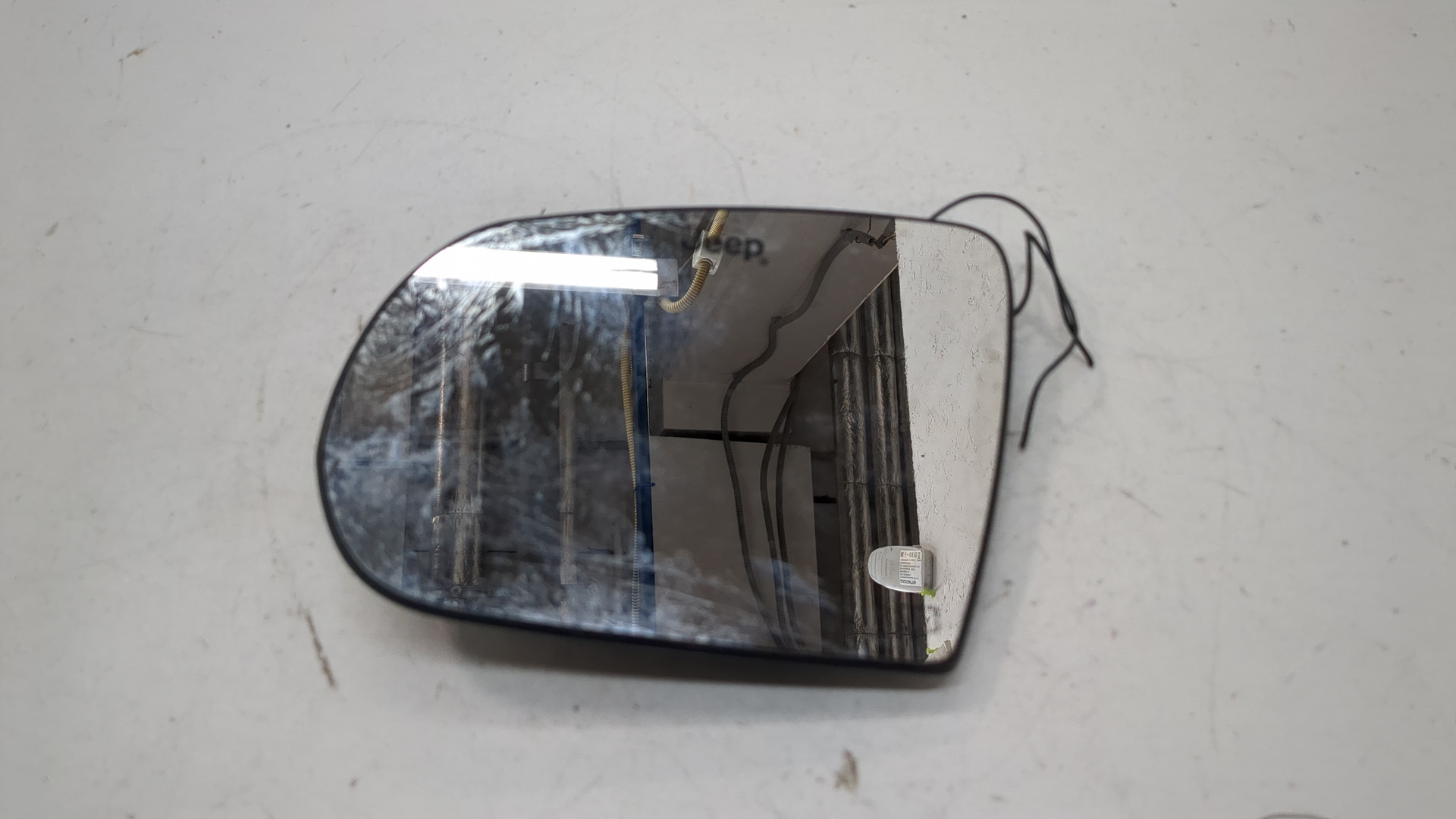 Стекло зеркала электрического левого