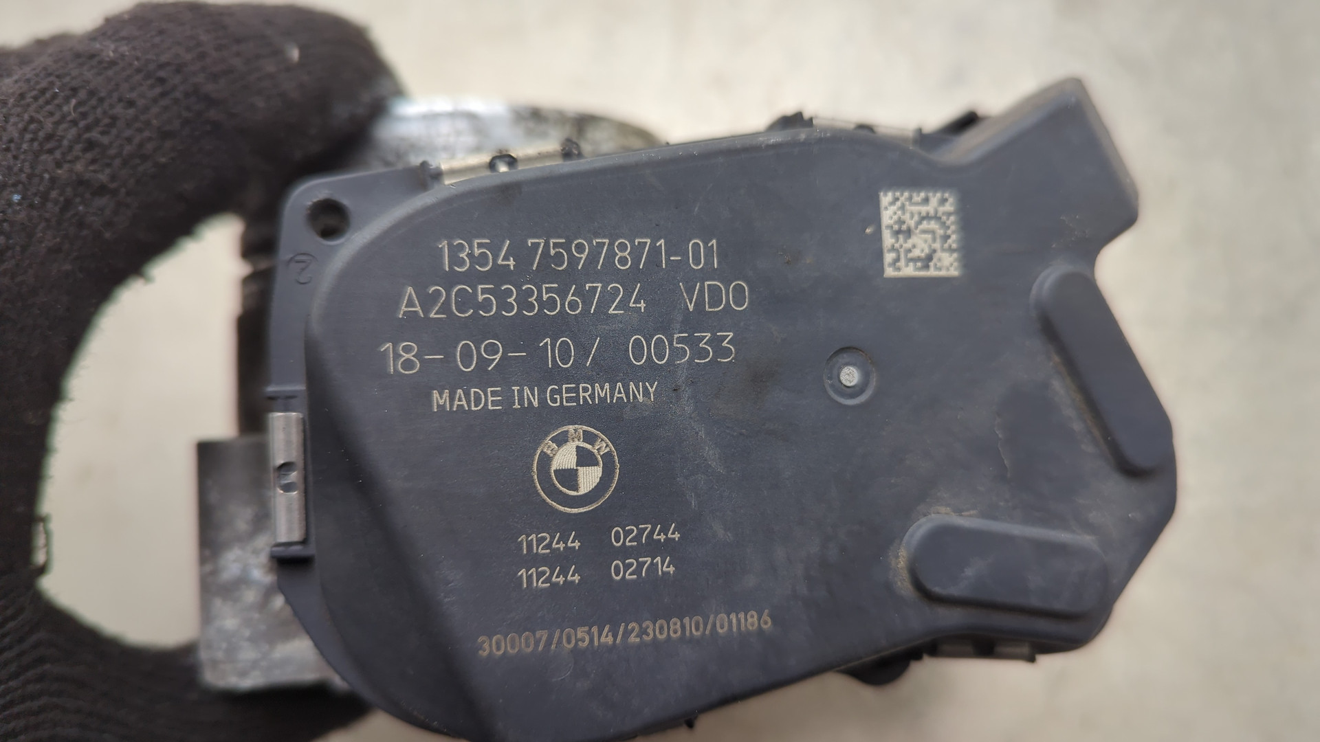 Заслонка дроссельная электрическая