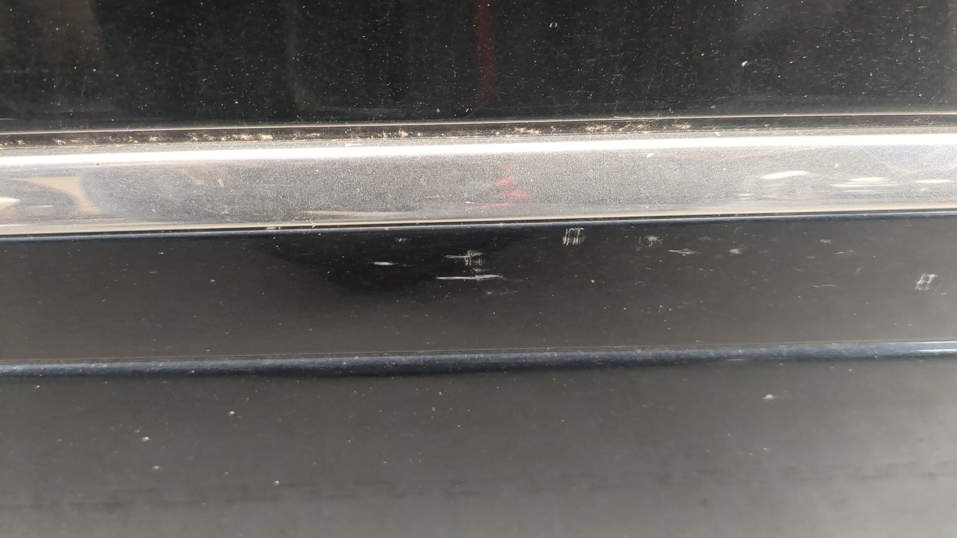 Дверь передняя левая