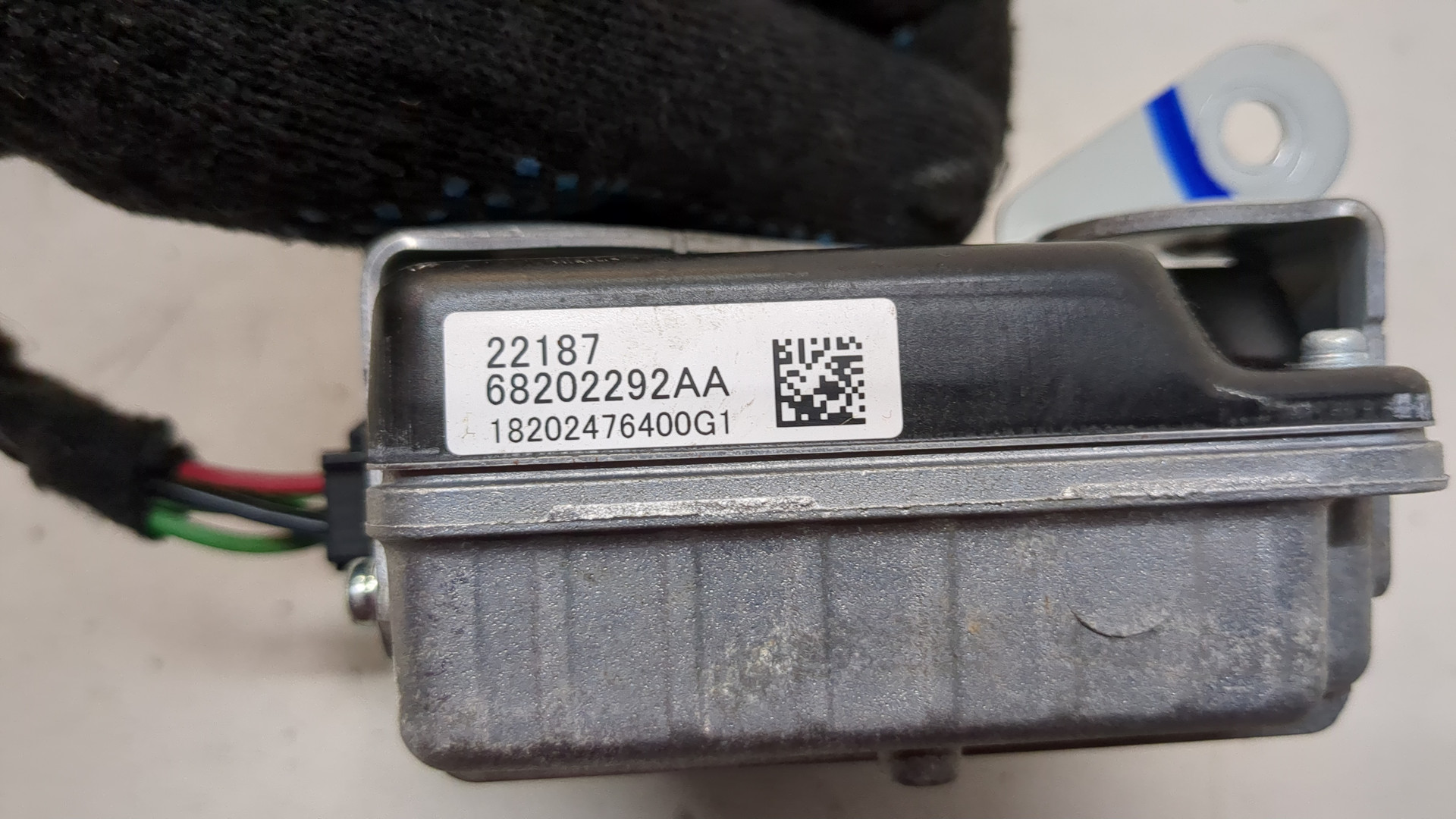 Преобразователь напряжения (адаптер)