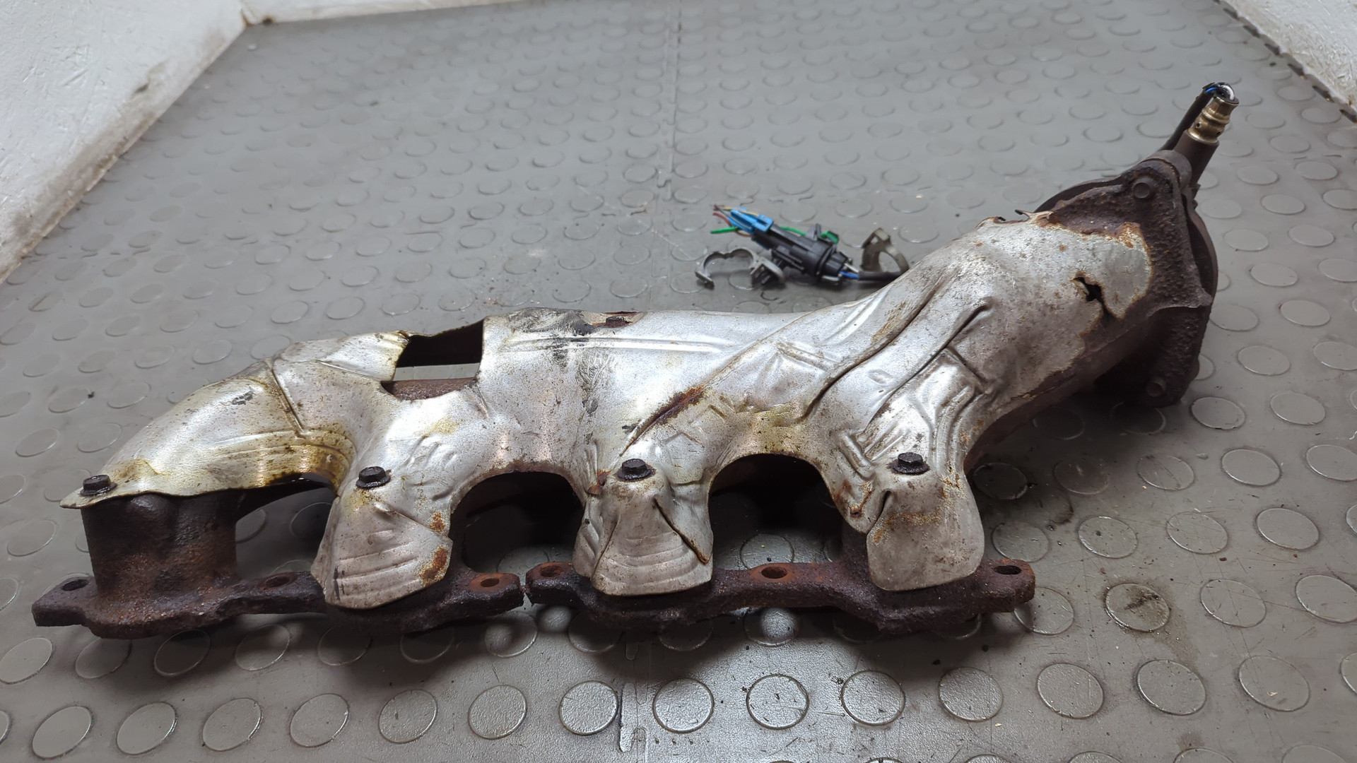 Коллектор выпускной