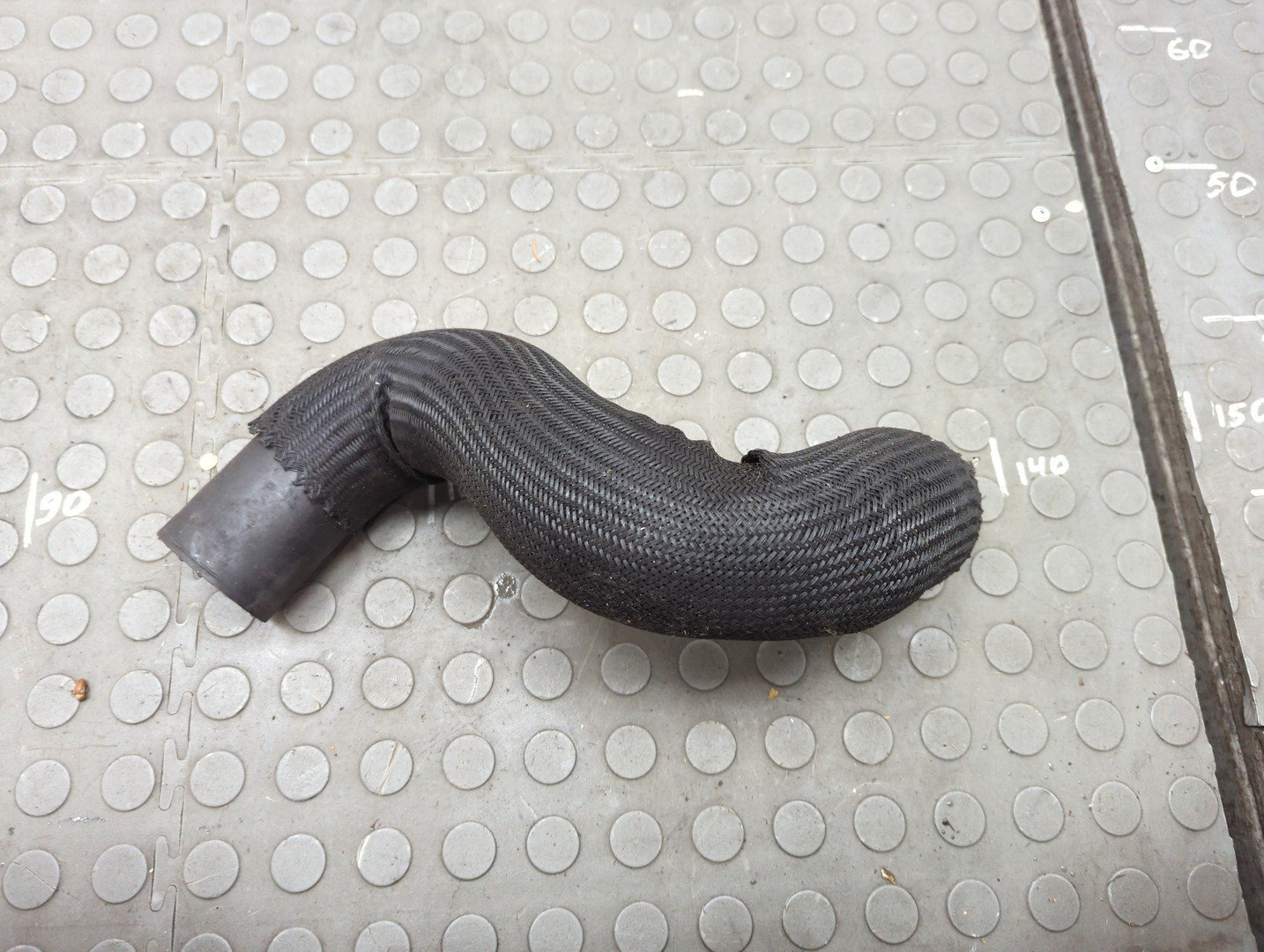 Патрубок интеркулера