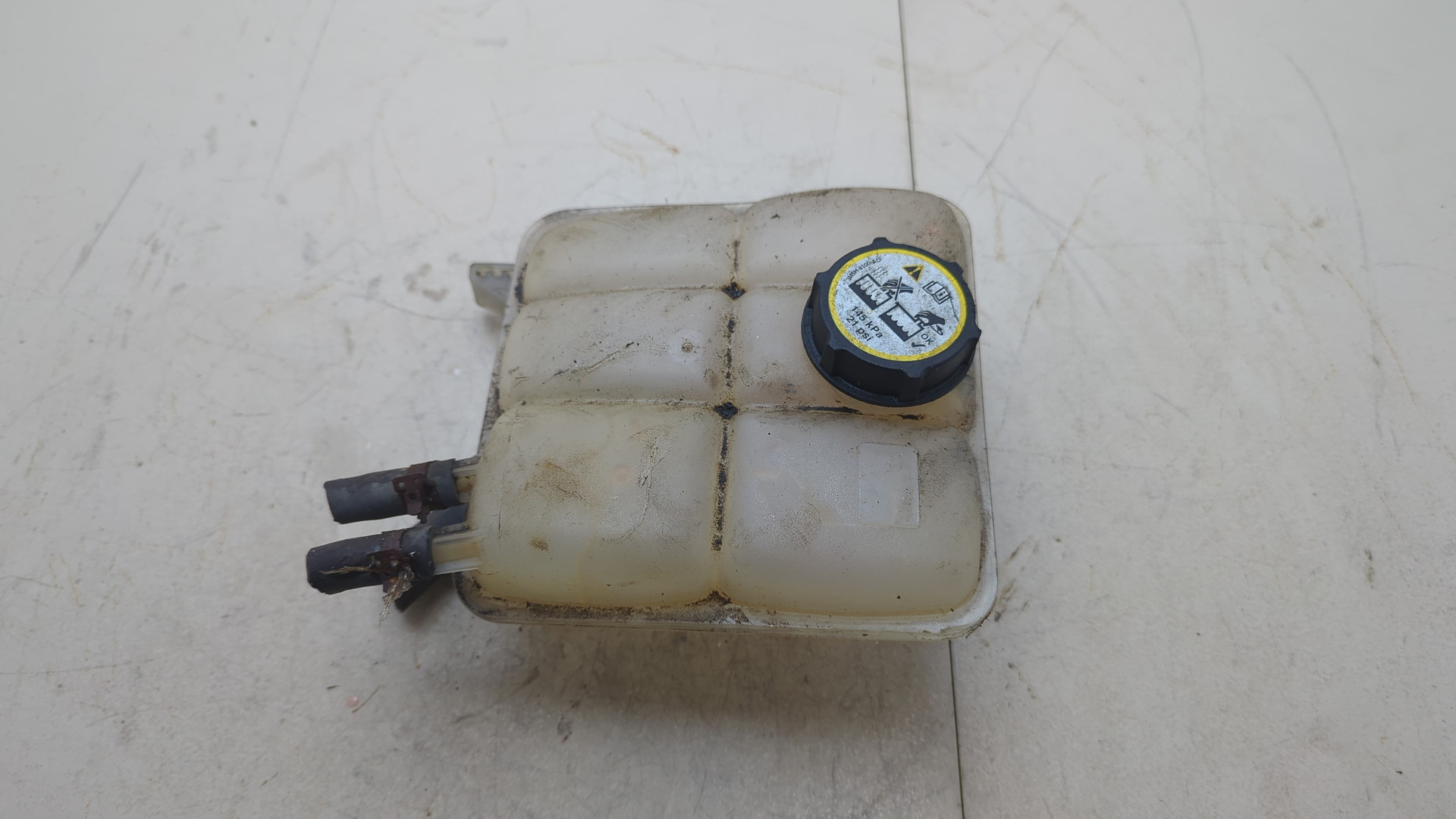 Бачок расширительный