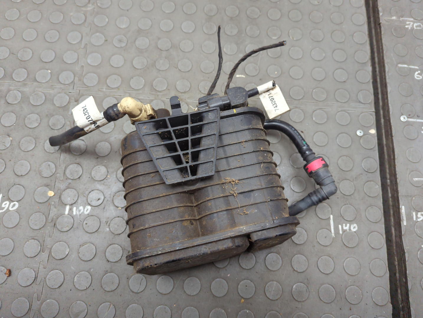 Абсорбер (фильтр угольный)