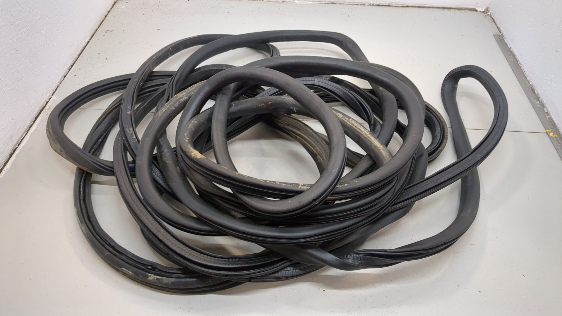 Уплотнитель (наружный)