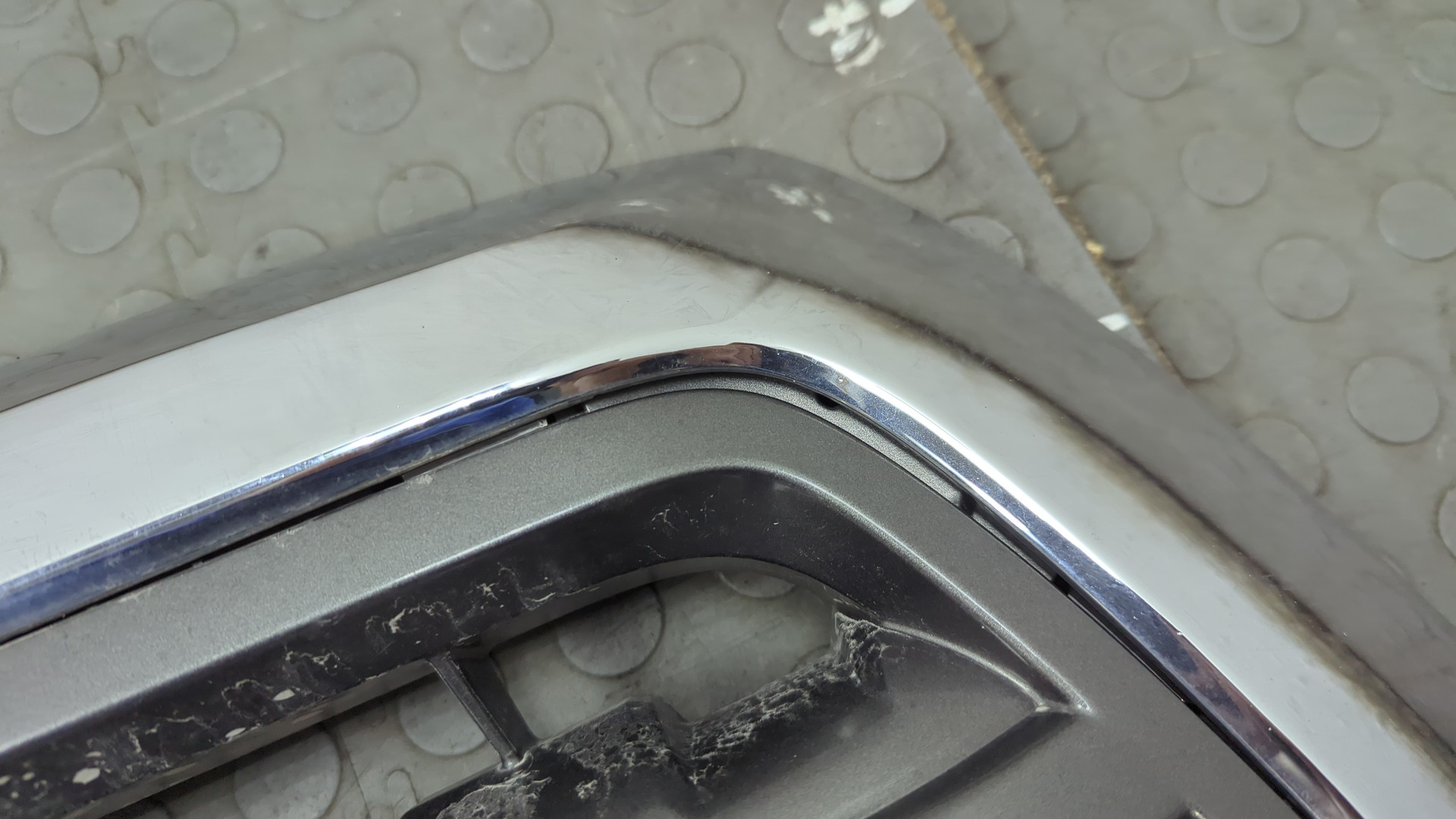 Решетка радиатора