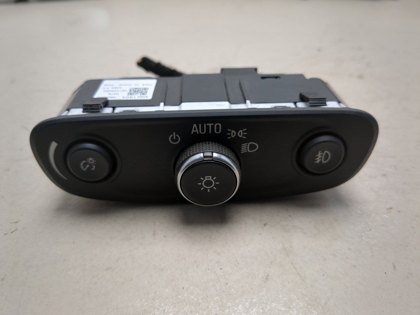 Переключатель света фар