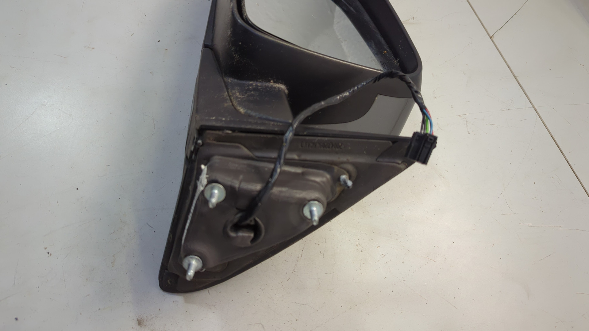 Зеркало левое электрическое