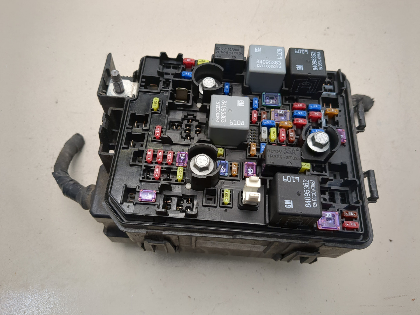 Блок предохранителей