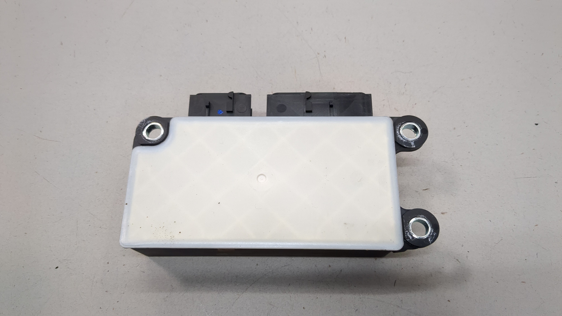 Блок управления подушек безопасности (AIR BAG)