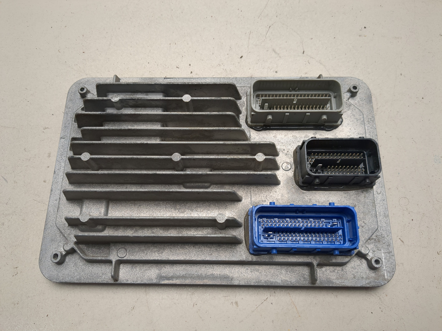 Блок управления двигателем