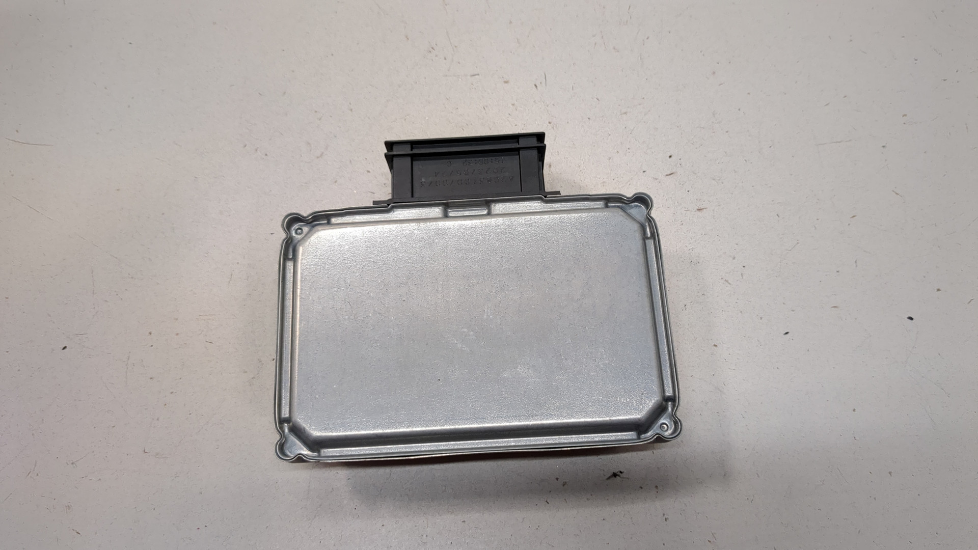 Преобразователь напряжения (адаптер)