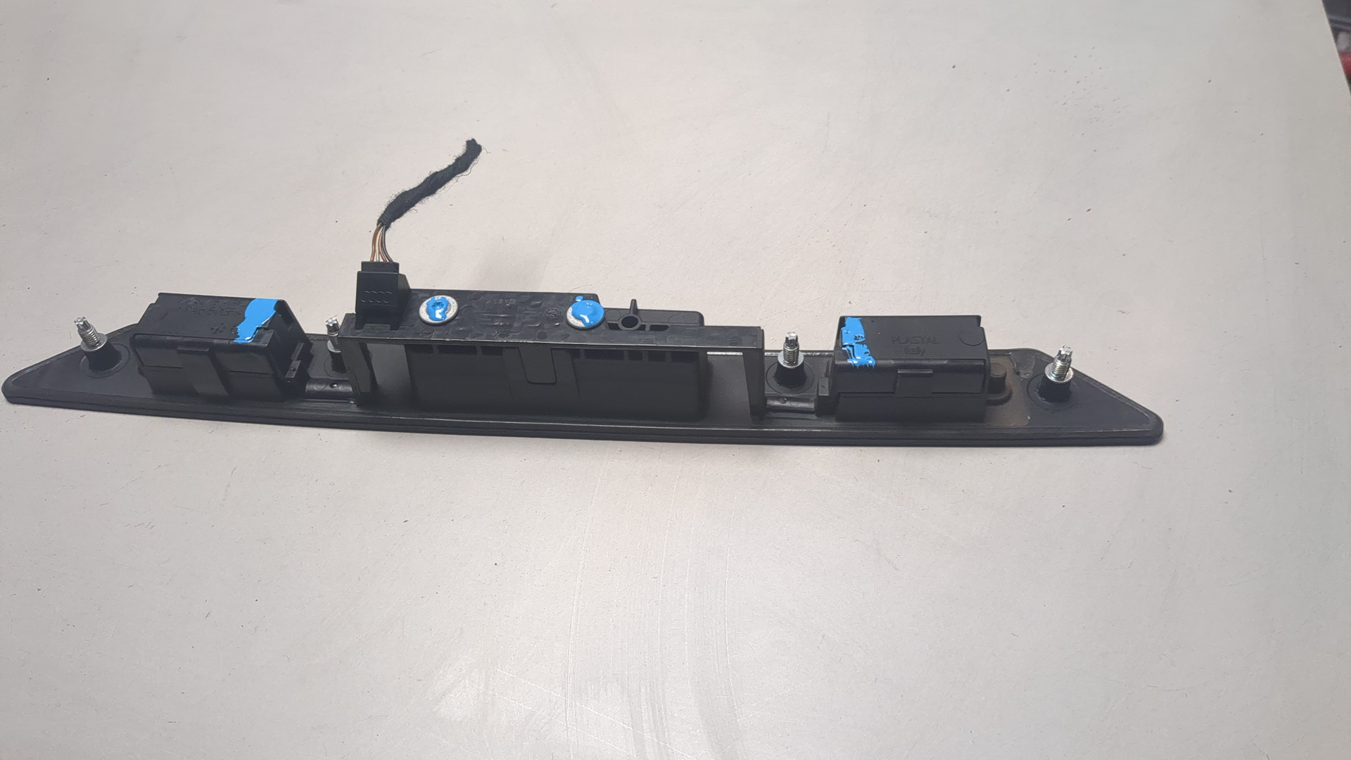 Фонарь подсветки номера