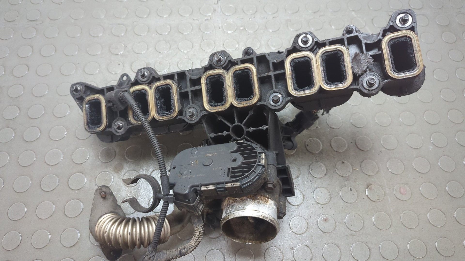 Коллектор впускной