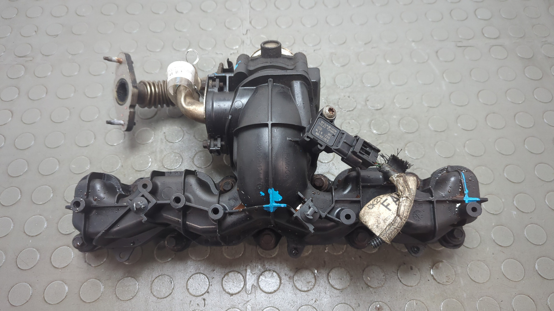 Коллектор впускной