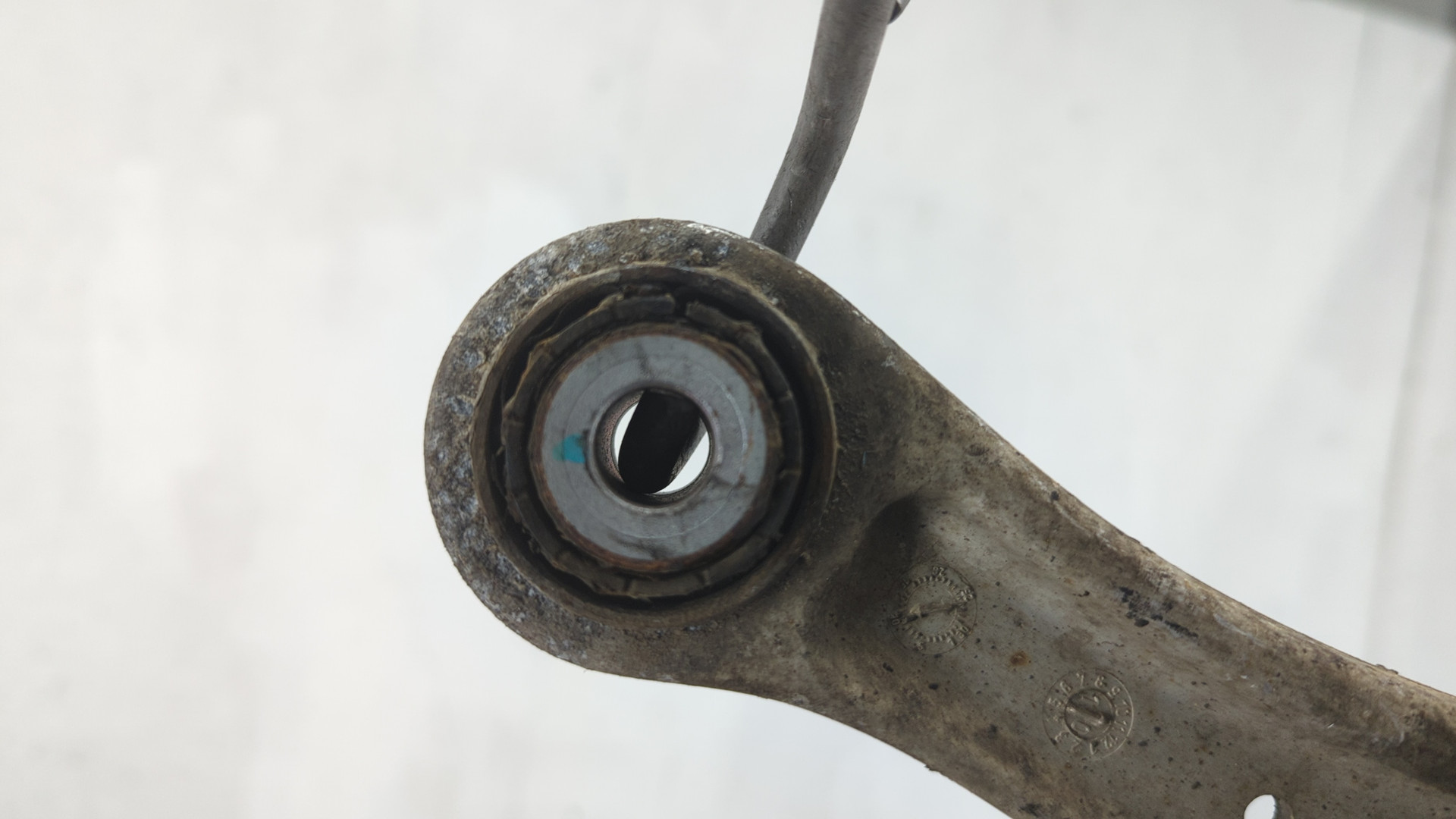 Рычаг задний