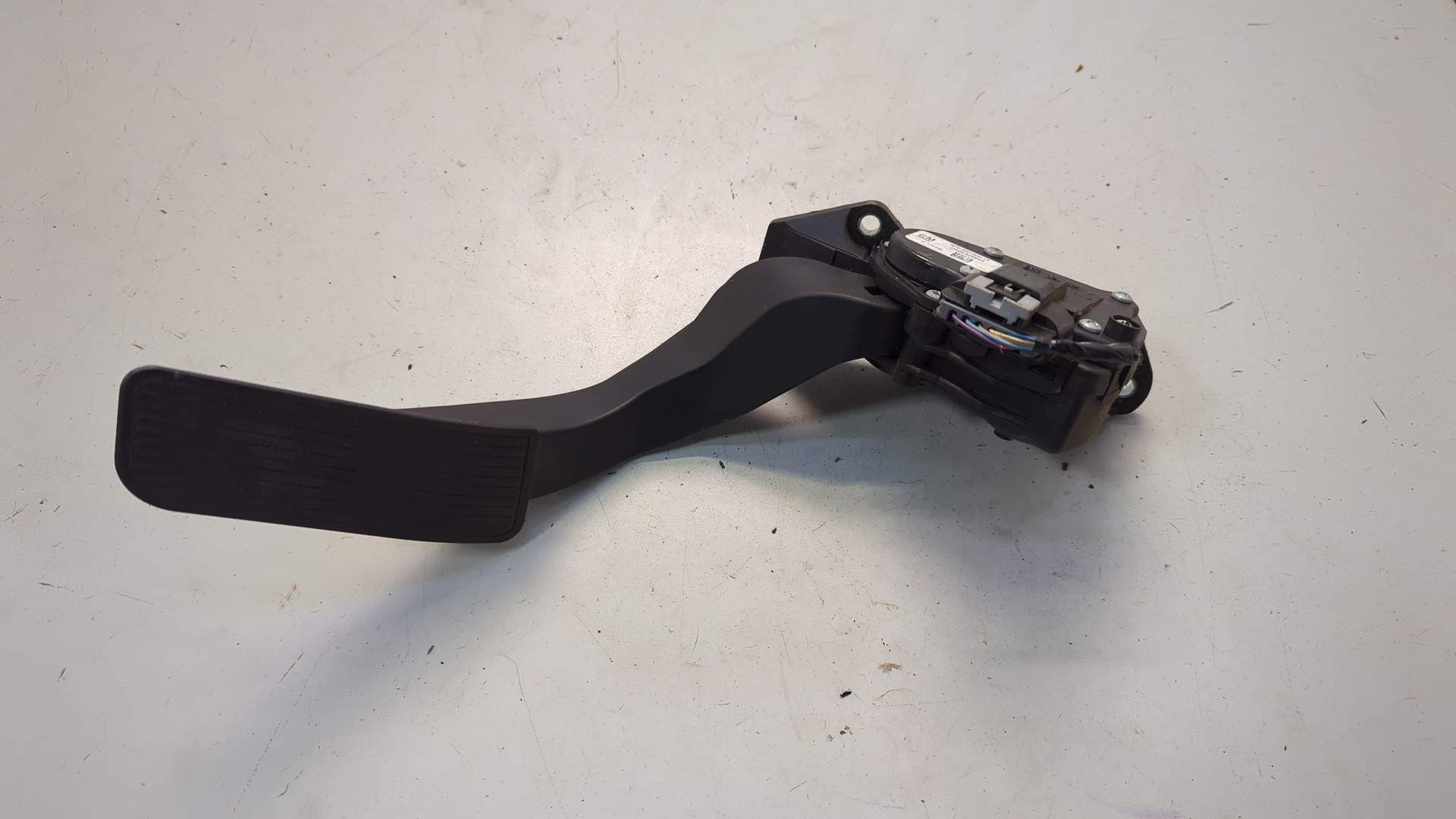 Педаль газа