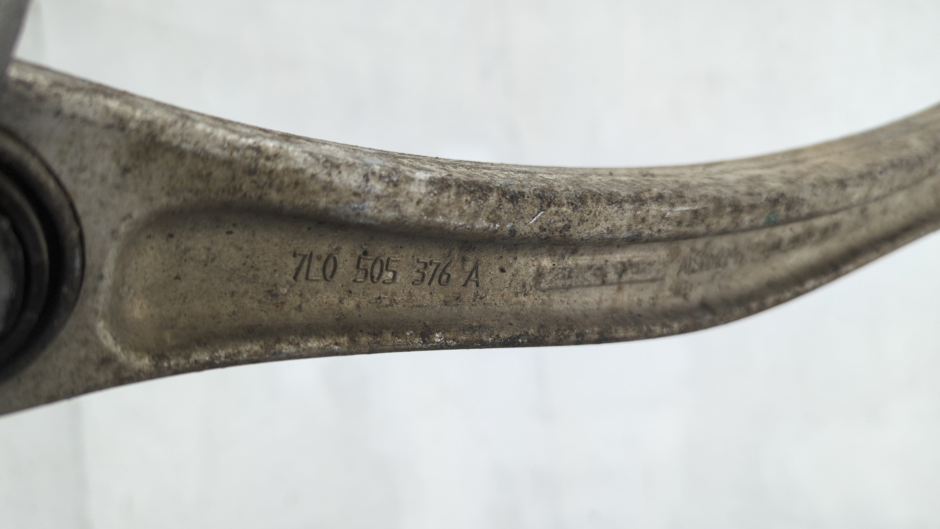 Рычаг задний правый