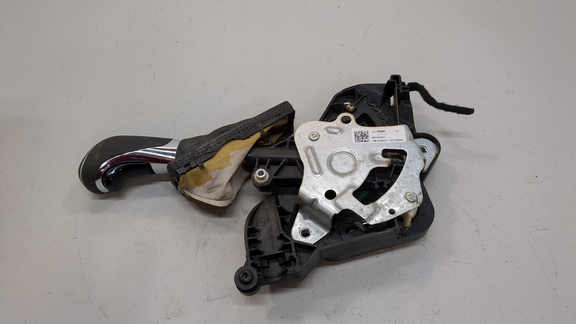 Кулиса МКПП / АКПП