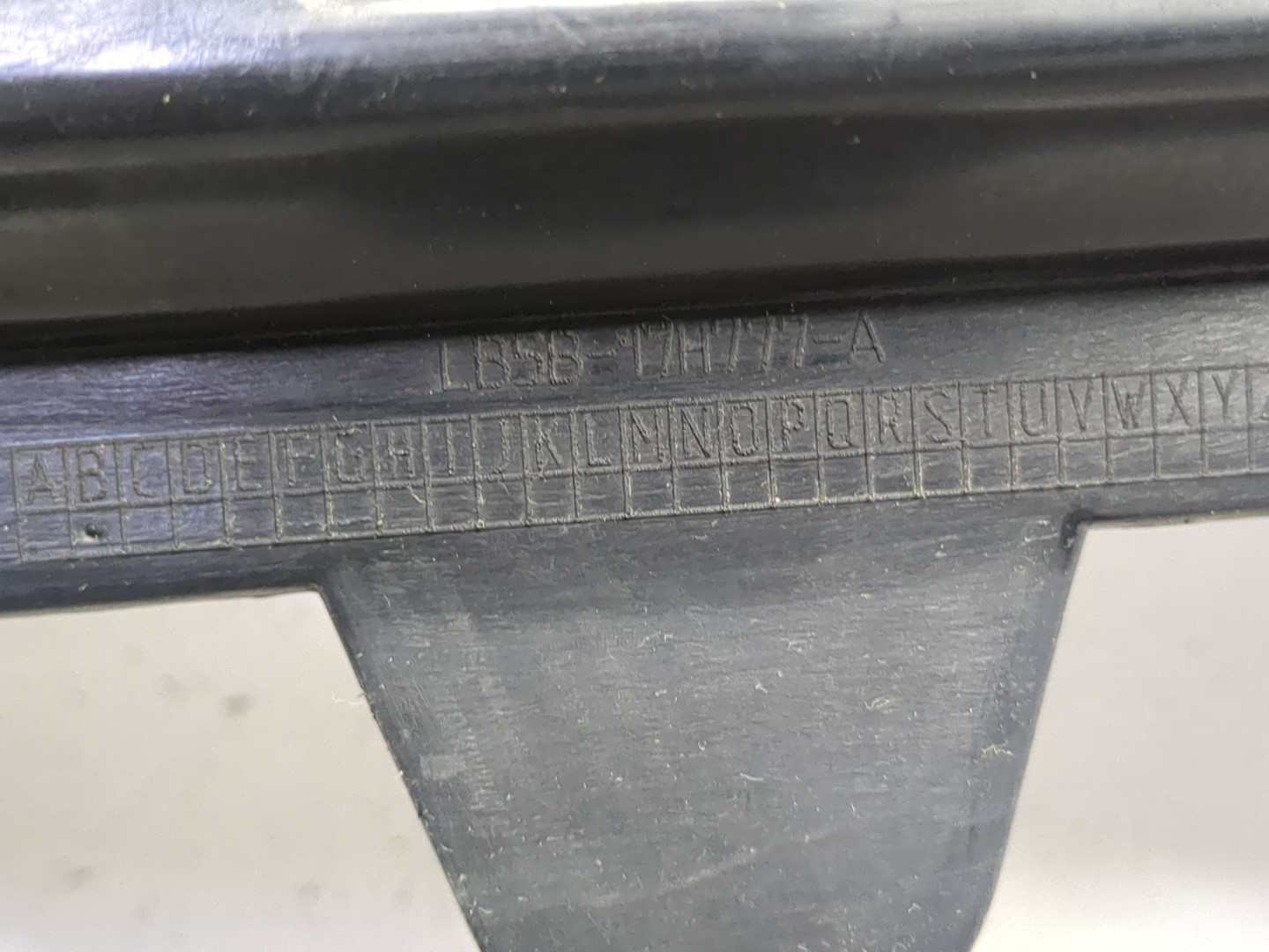 Наполнитель заднего бампера