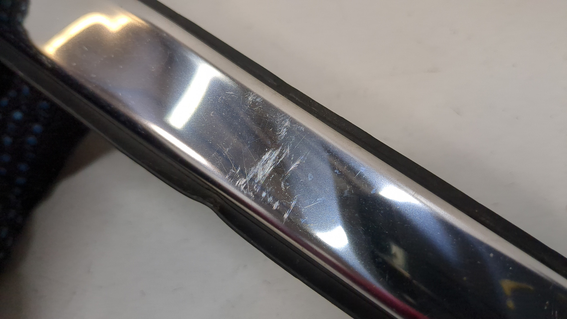 Накладка заднего крыла левого