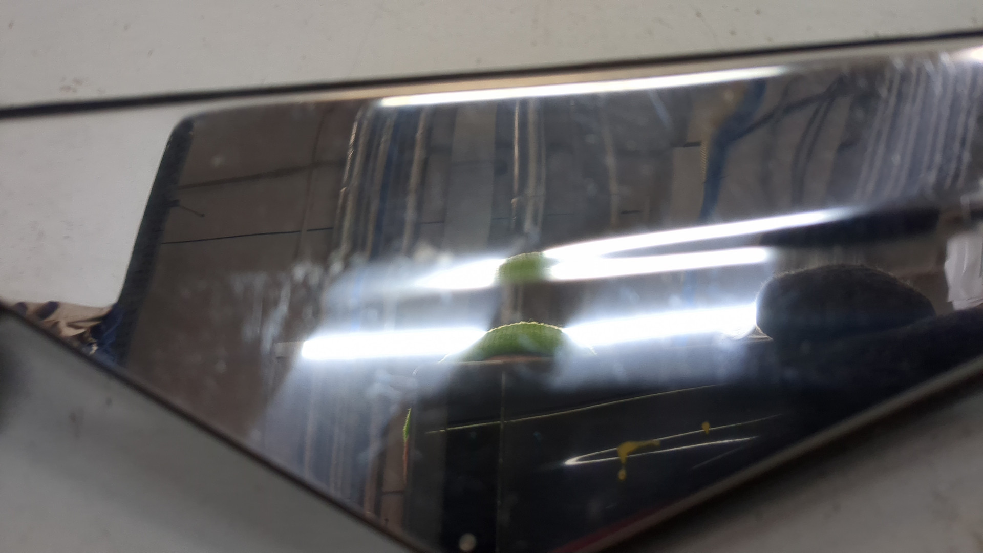 Молдинг заднего крыла правого