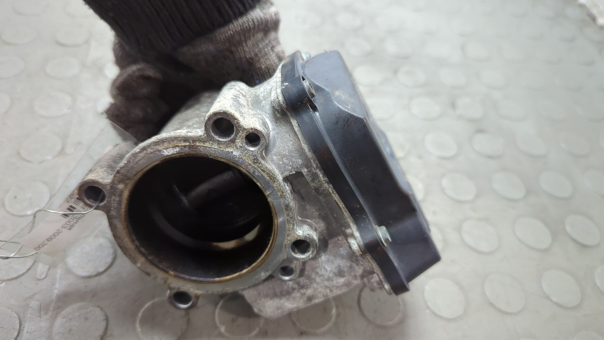 Заслонка дроссельная электрическая