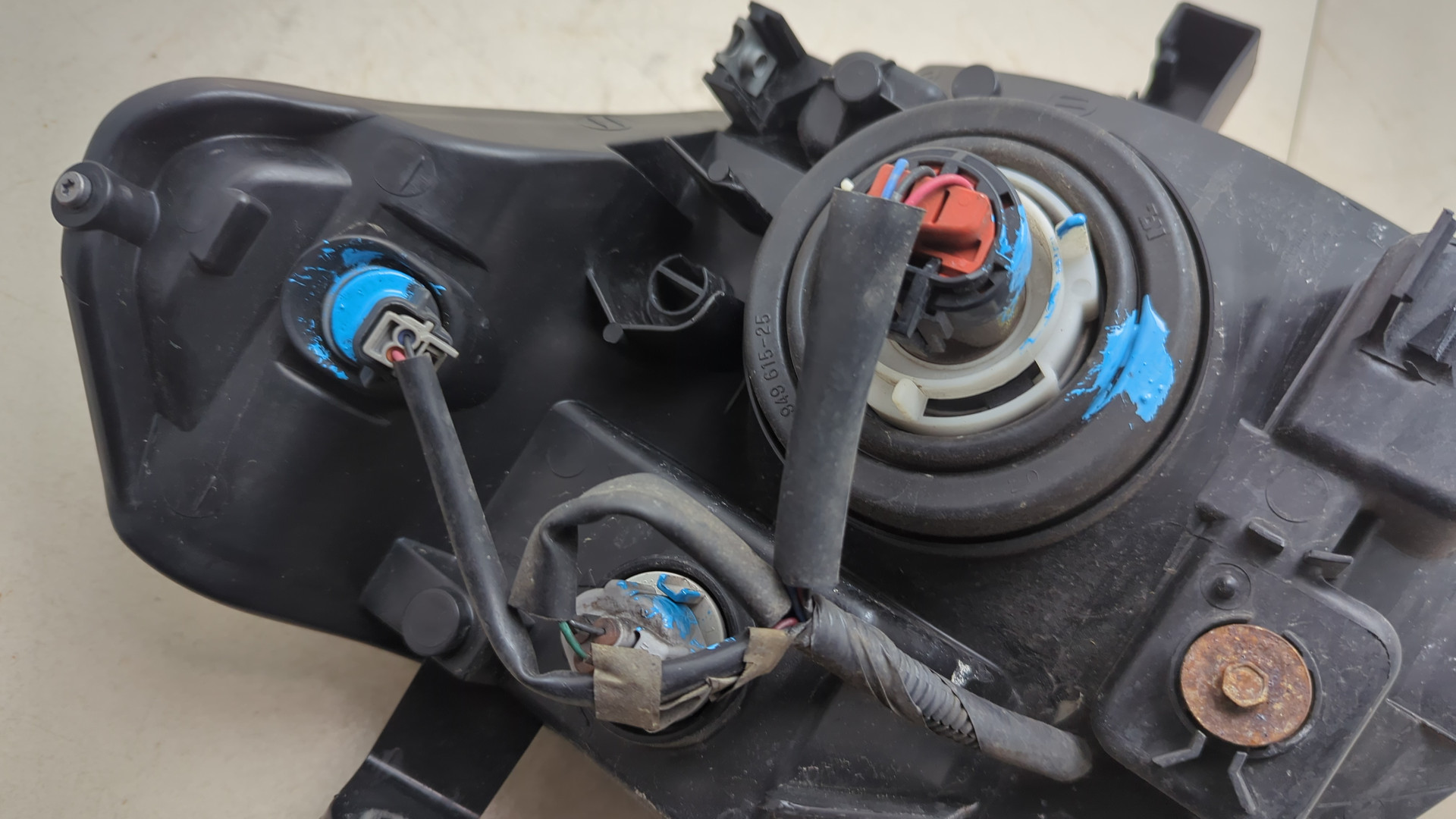 Фара правая