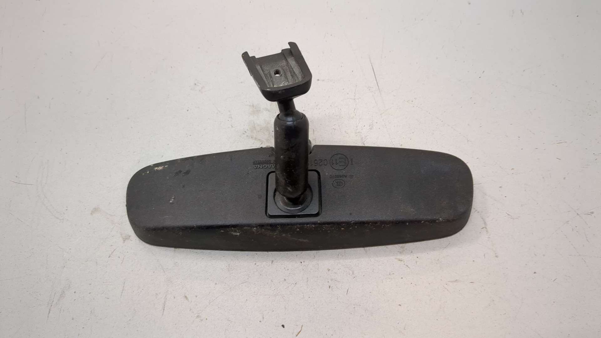 Зеркало заднего вида