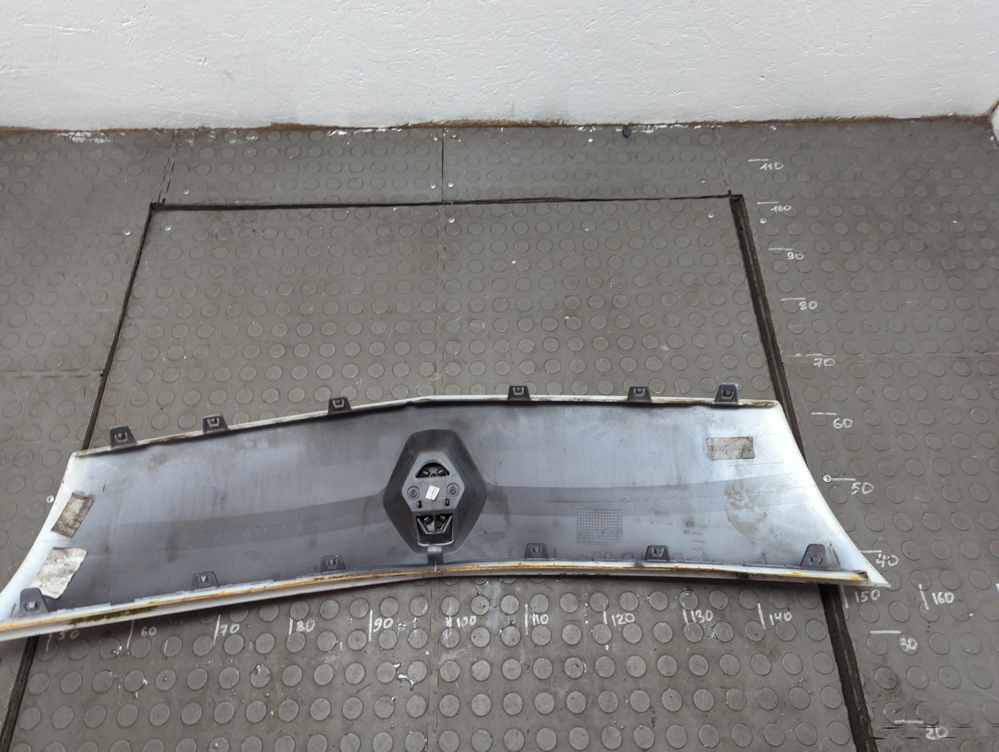 Решетка радиатора