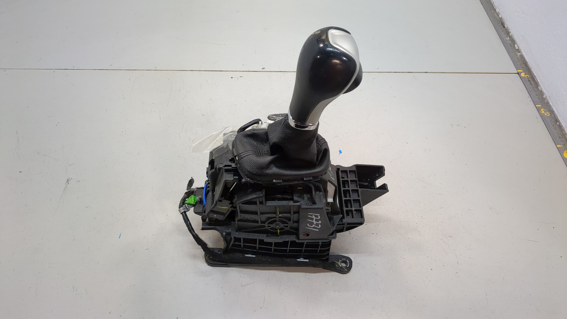 Кулиса МКПП / АКПП