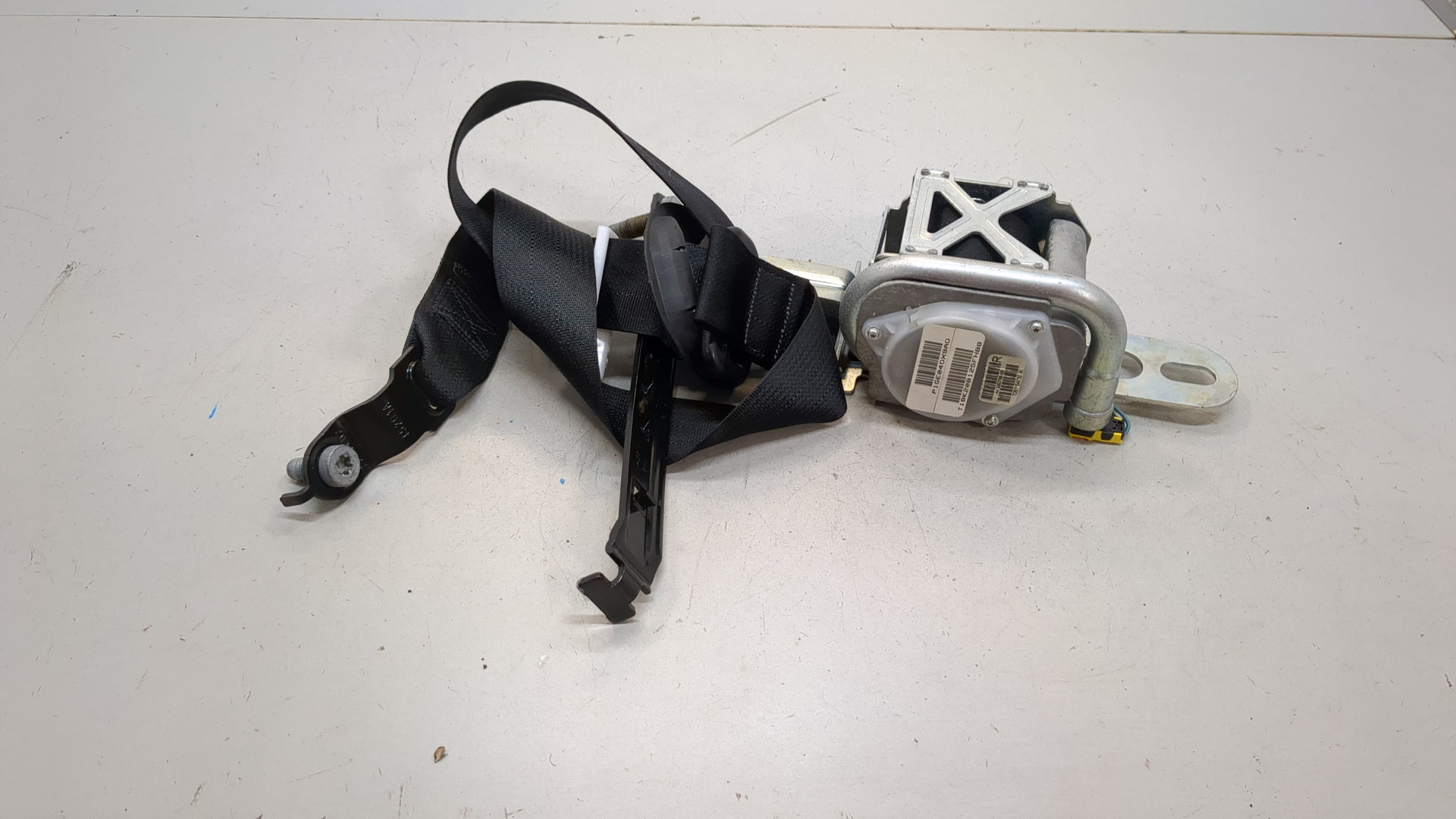 Ремень безопасности