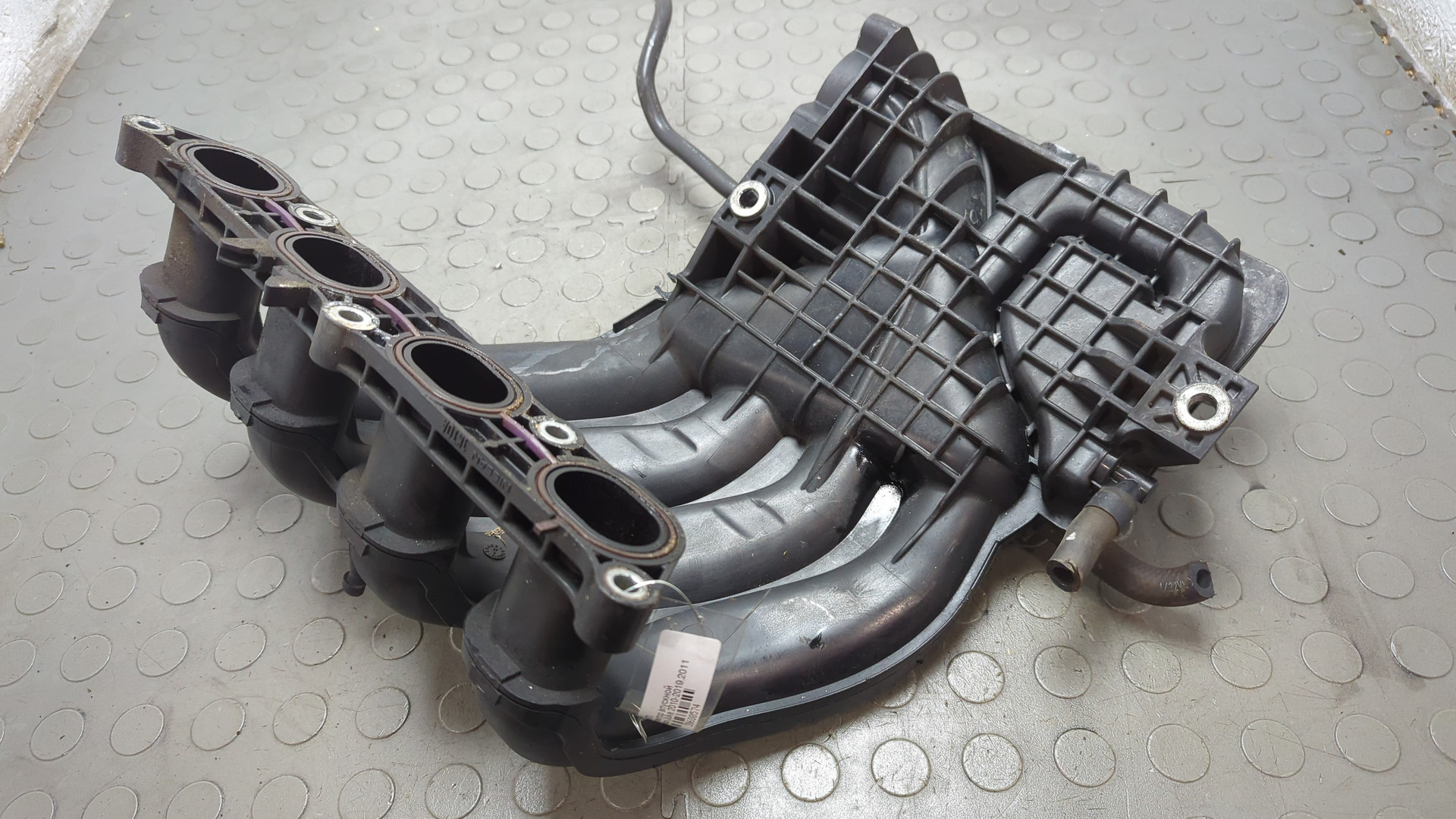 Коллектор впускной