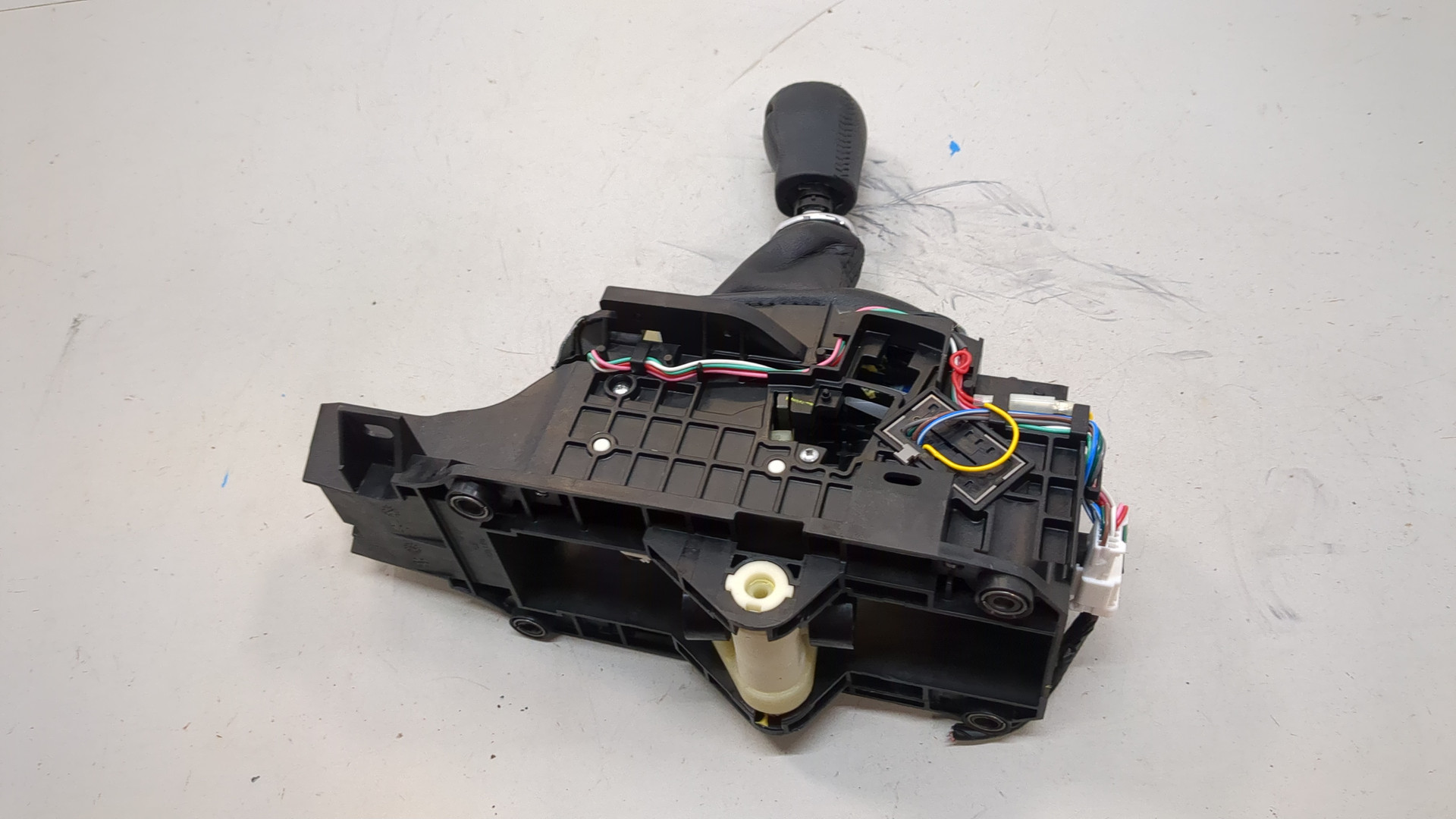 Кулиса МКПП / АКПП