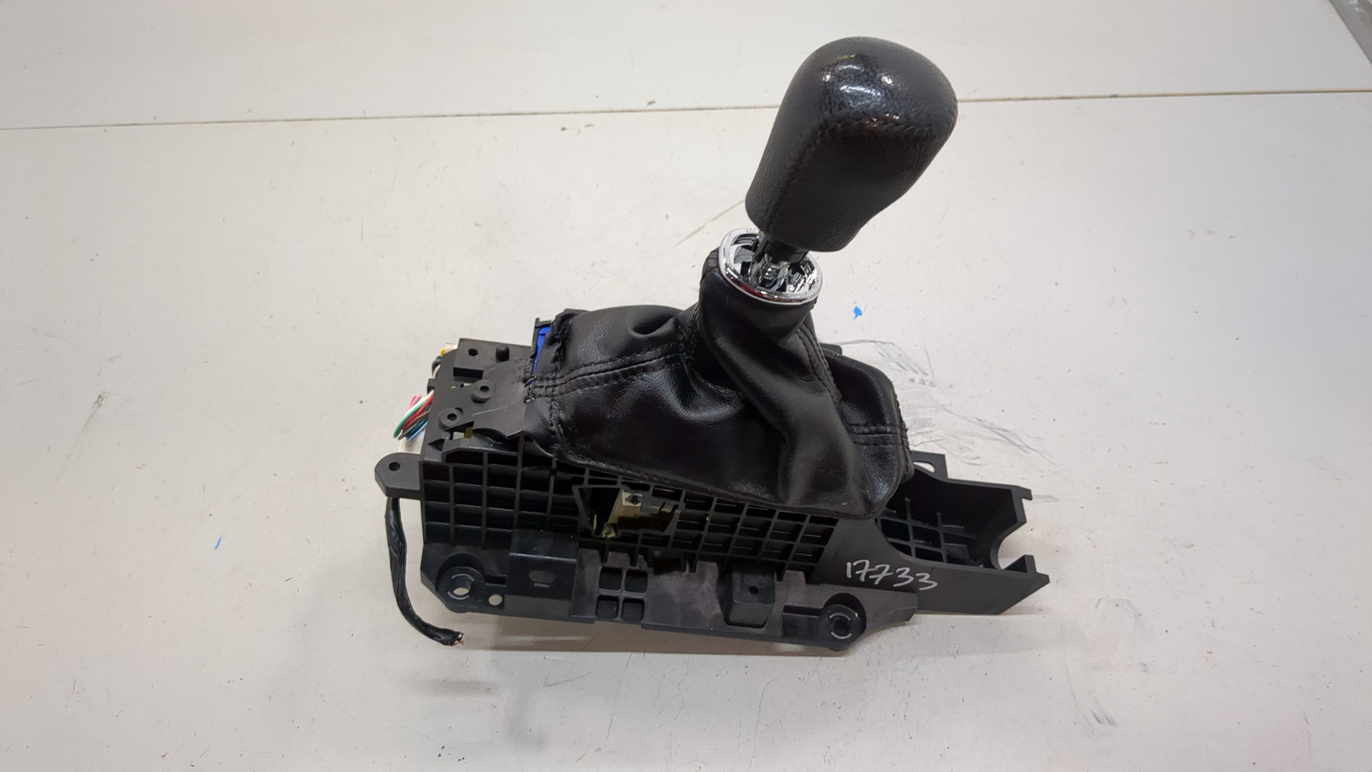 Кулиса МКПП / АКПП